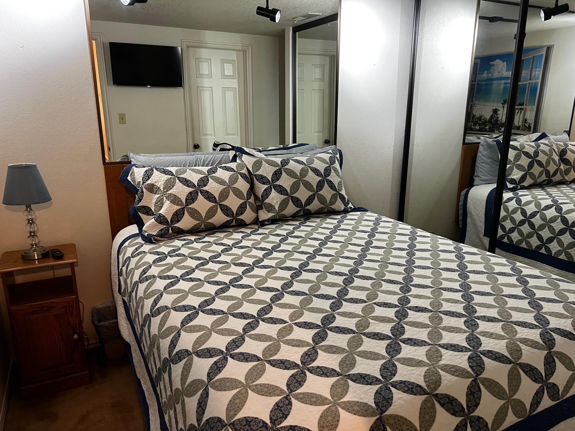 TWIN LAKES RV PARK - Residential