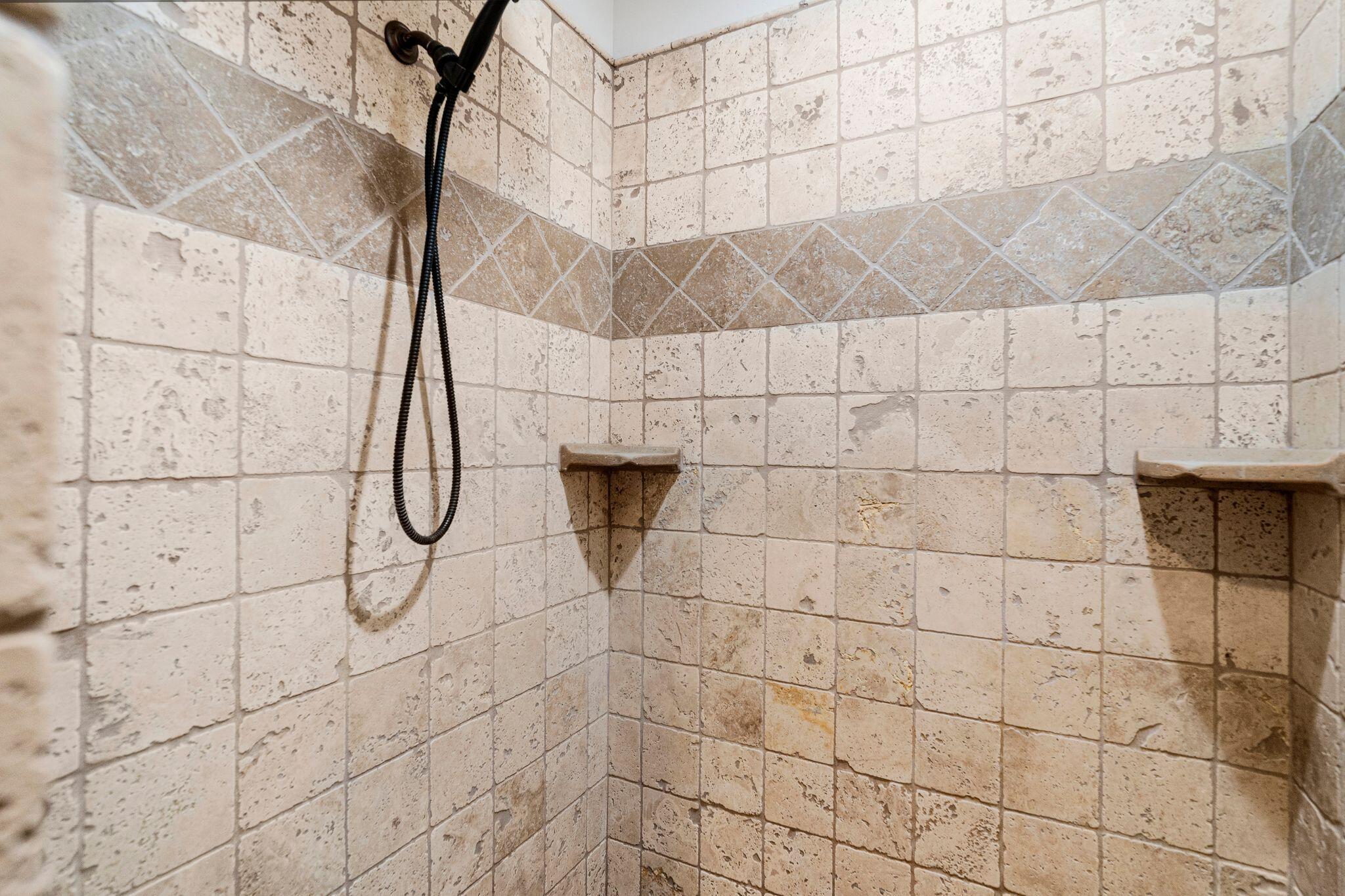 VIEWS AT STONE MOUNTAIN - Residential