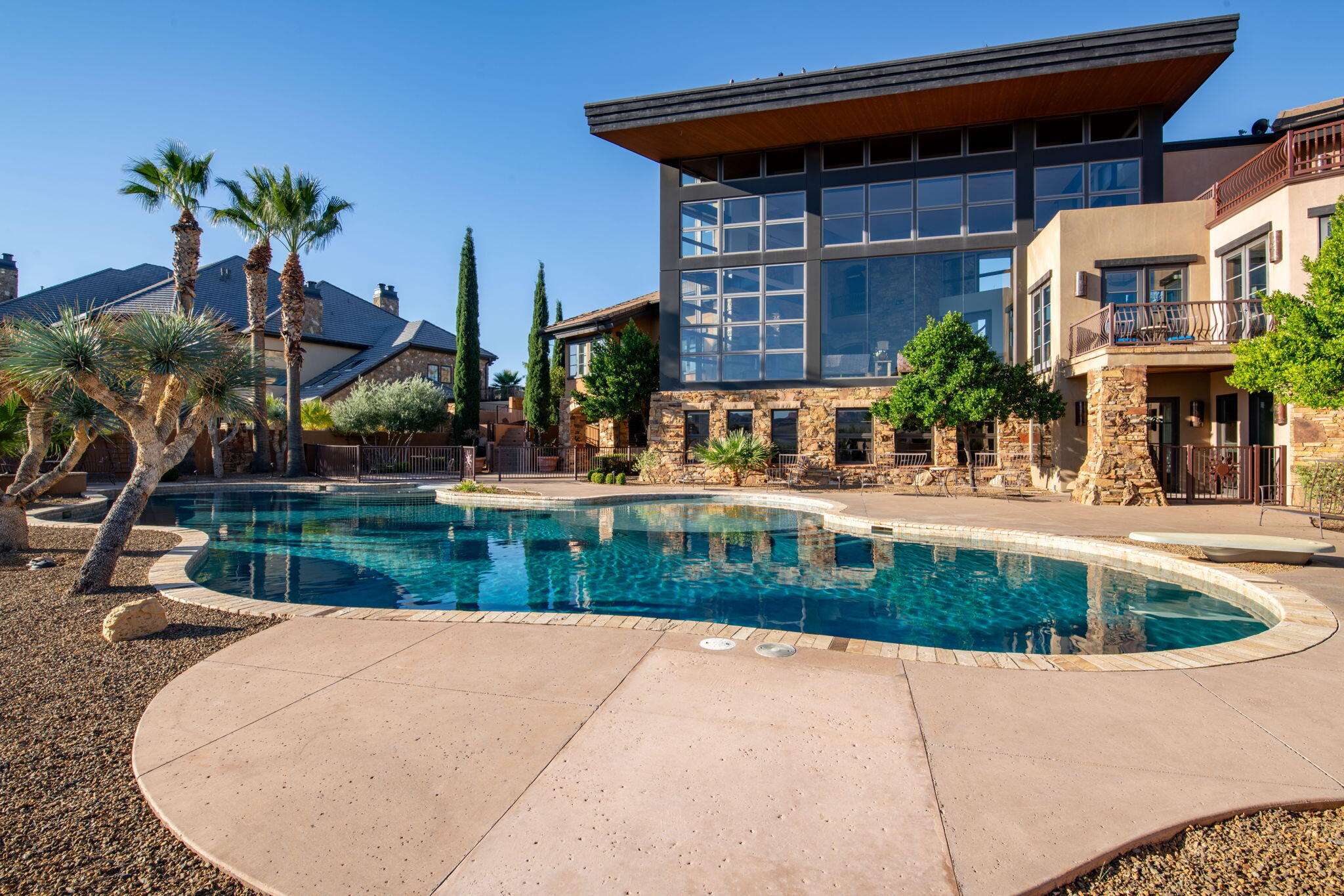 NORTHBRIDGE ESTATES - Residential