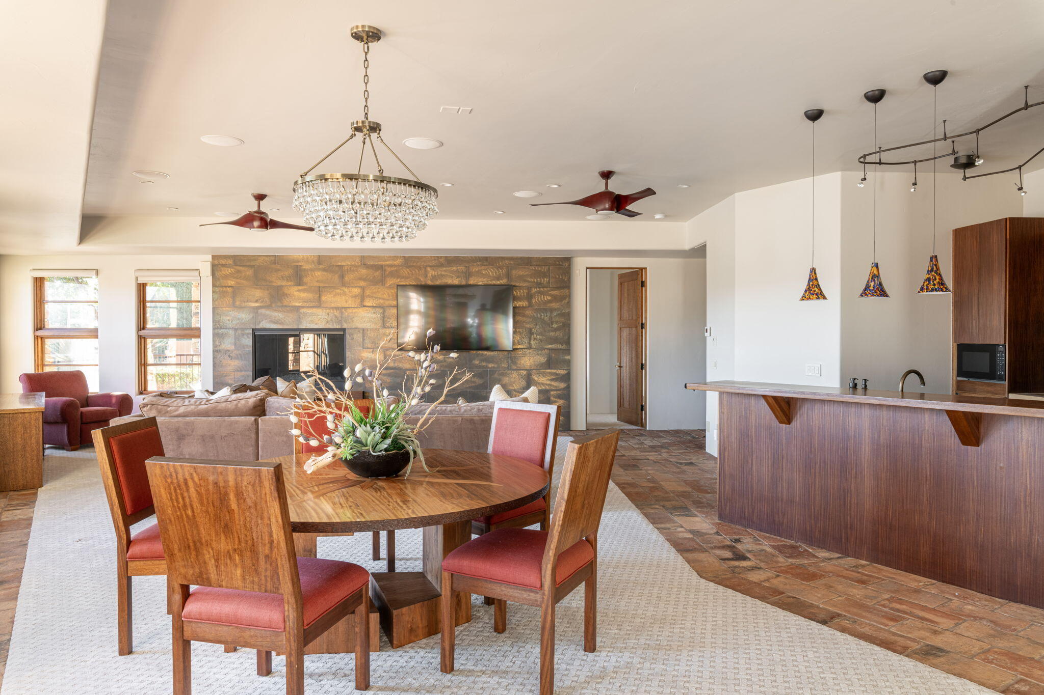 NORTHBRIDGE ESTATES - Residential