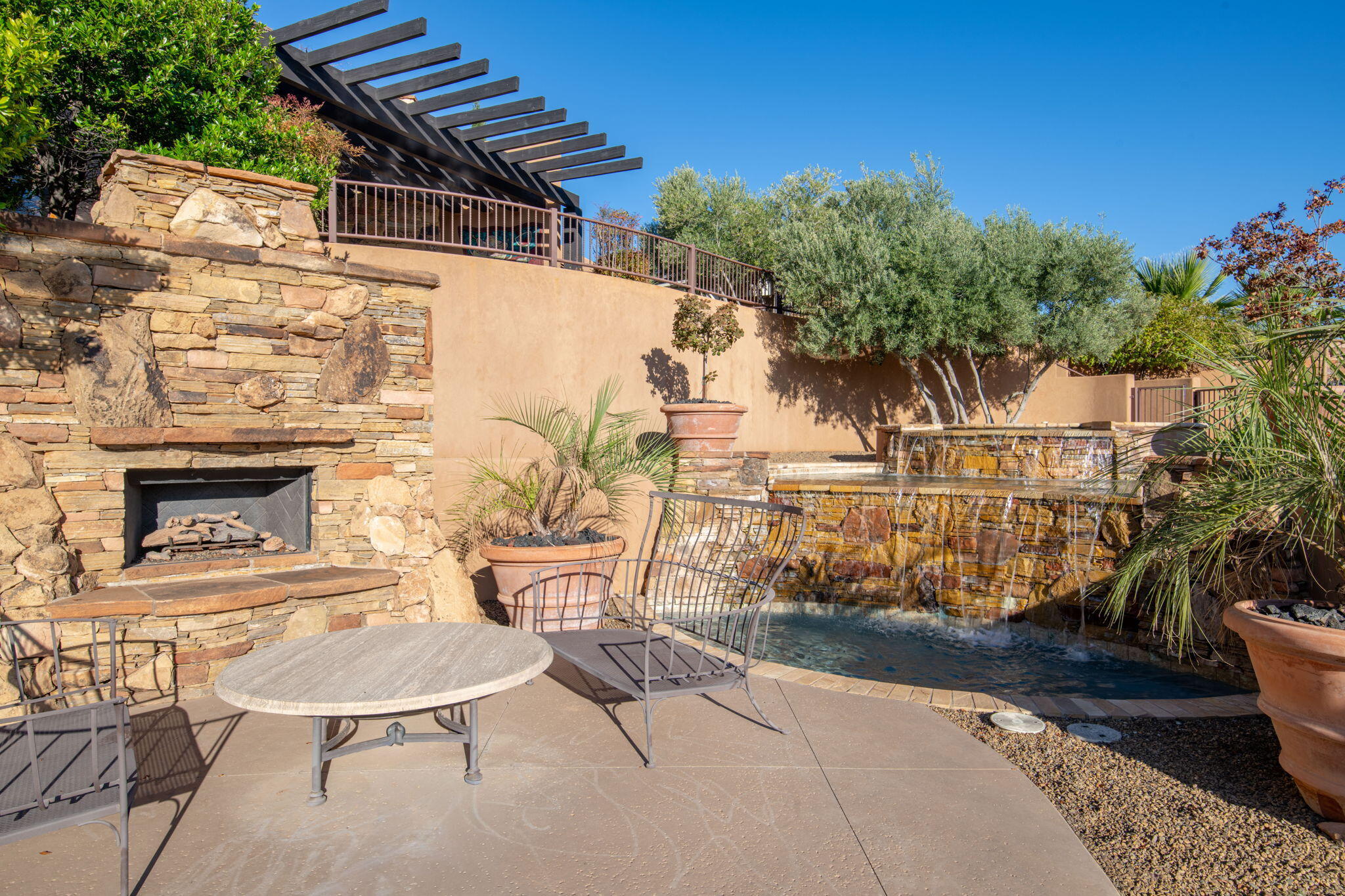 NORTHBRIDGE ESTATES - Residential