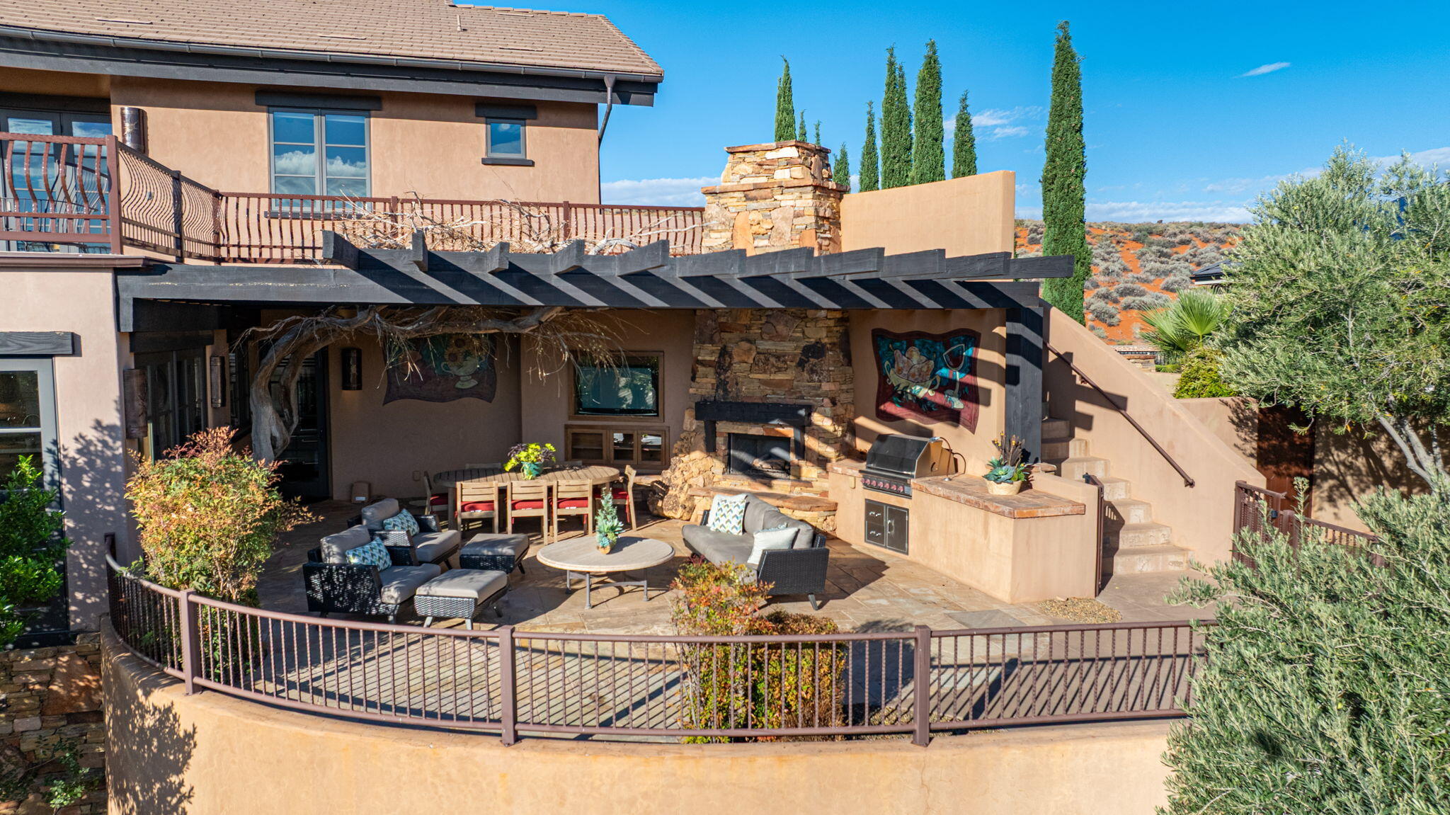 NORTHBRIDGE ESTATES - Residential