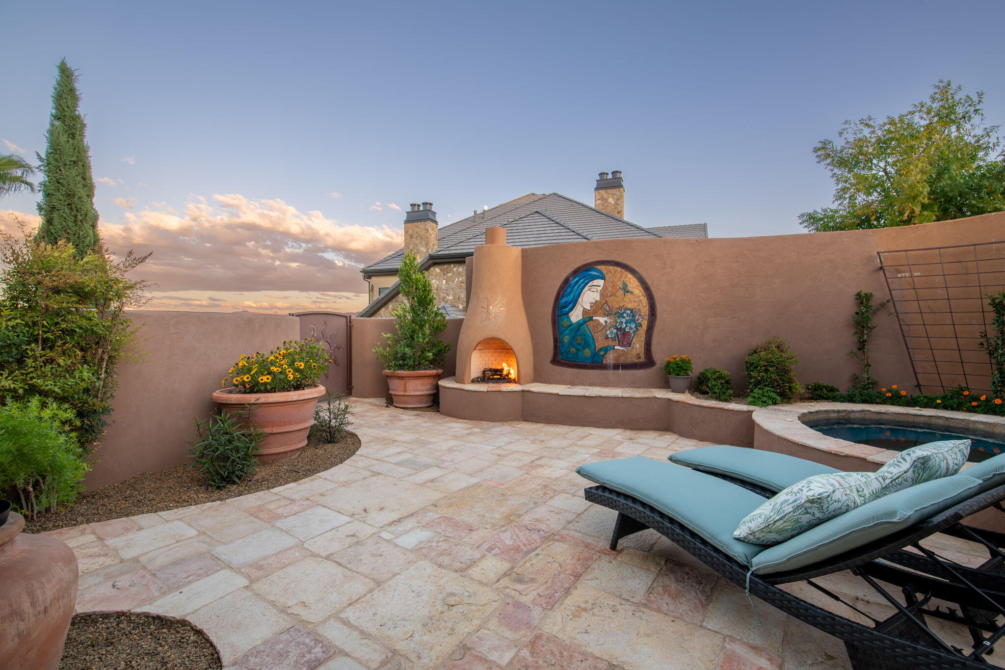 NORTHBRIDGE ESTATES - Residential