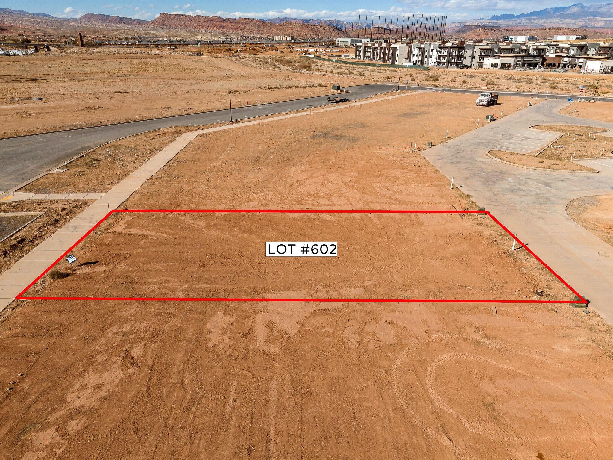 DESERT COLOR RESORT - Land