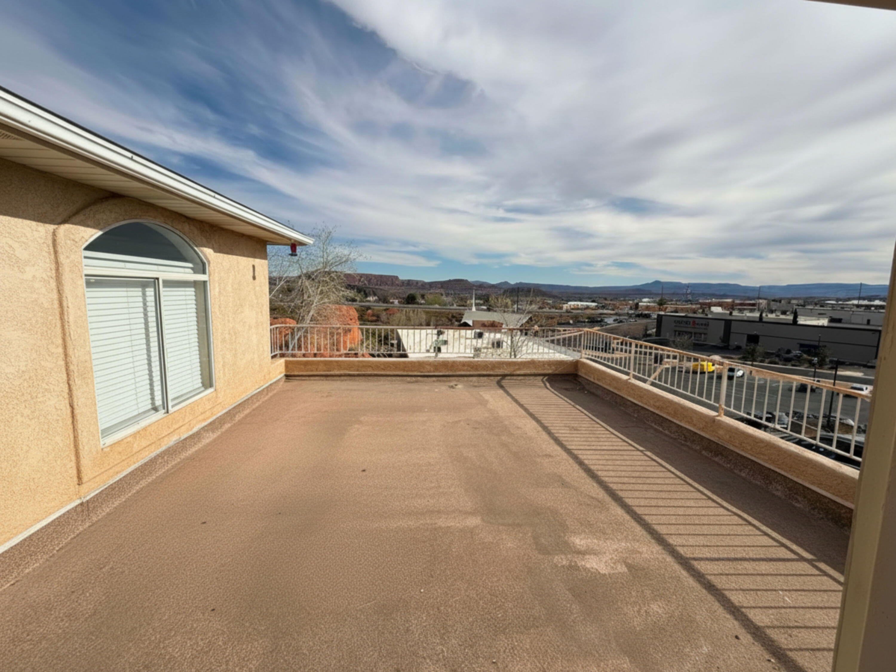 EVAN'S RIDGE - Residential Income