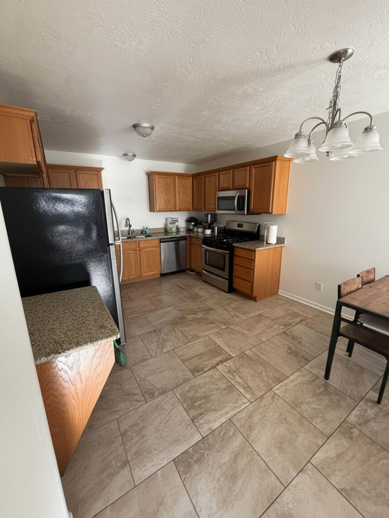 EVAN'S RIDGE - Residential Income