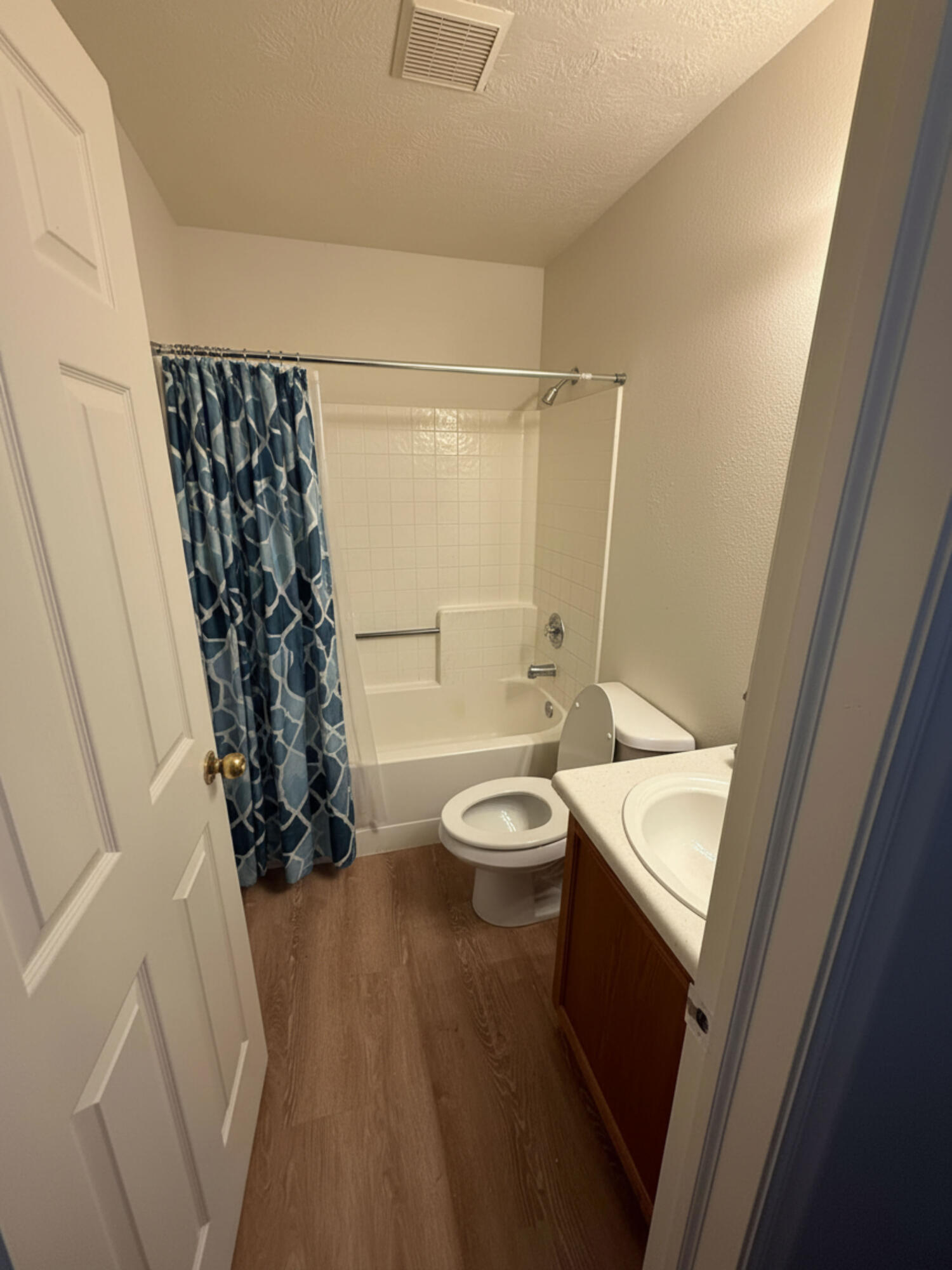 EVAN'S RIDGE - Residential Income