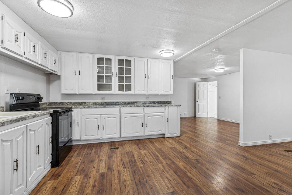 ENTERPRISE TOWNSITE - Residential