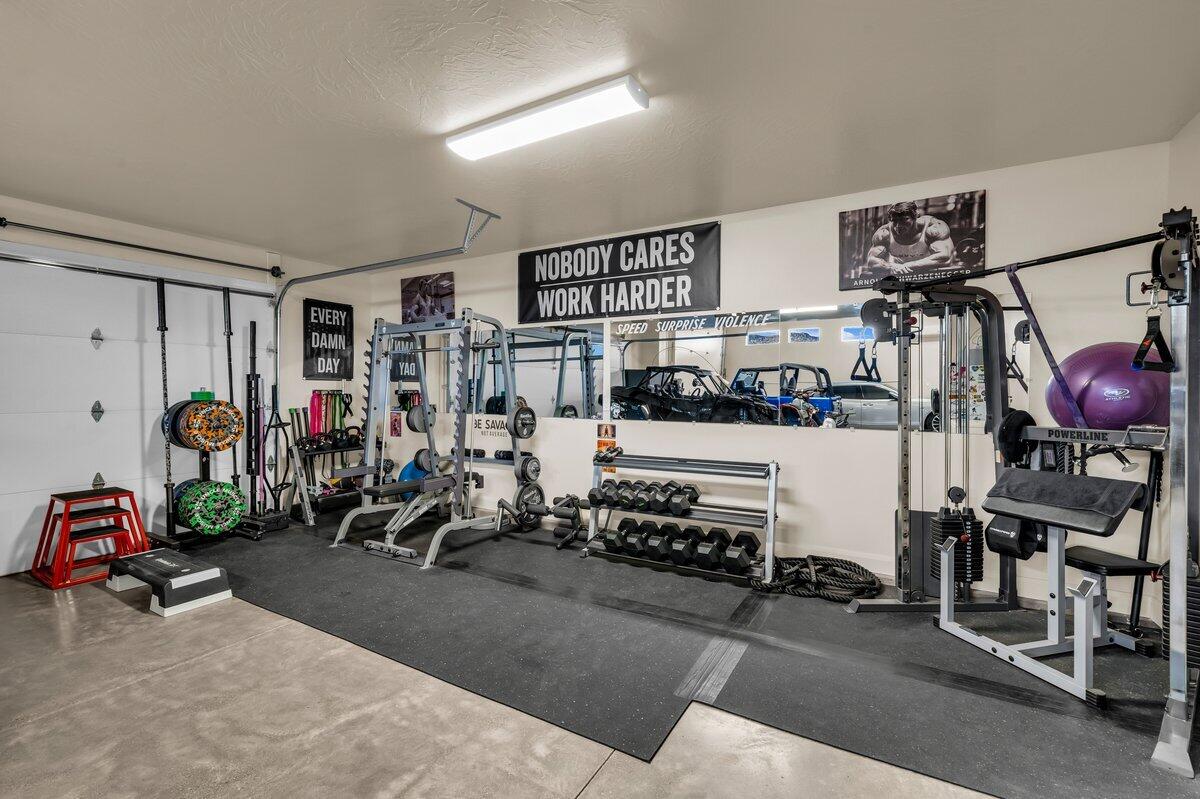 DIXIE SPRINGS - Residential