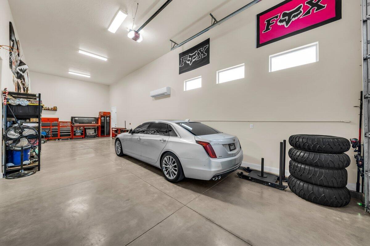 DIXIE SPRINGS - Residential