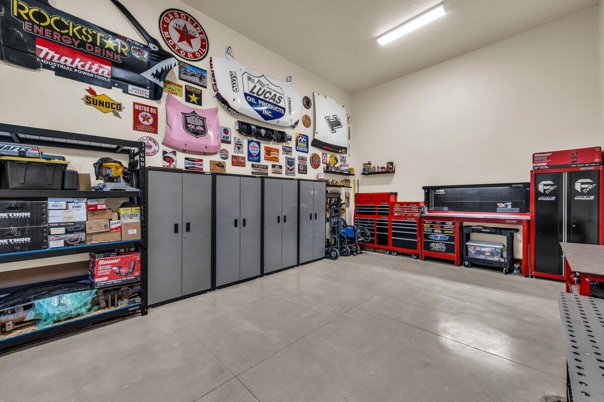 DIXIE SPRINGS - Residential