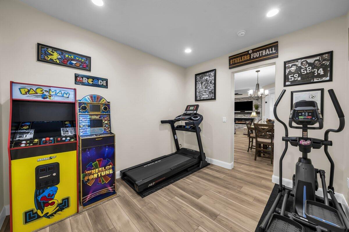 DIXIE SPRINGS - Residential