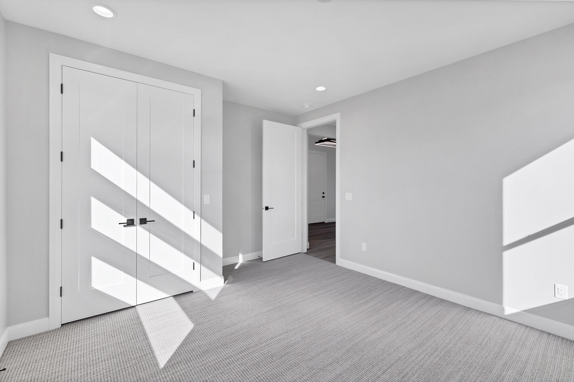 SAND HOLLOW VILLAGE - Residential