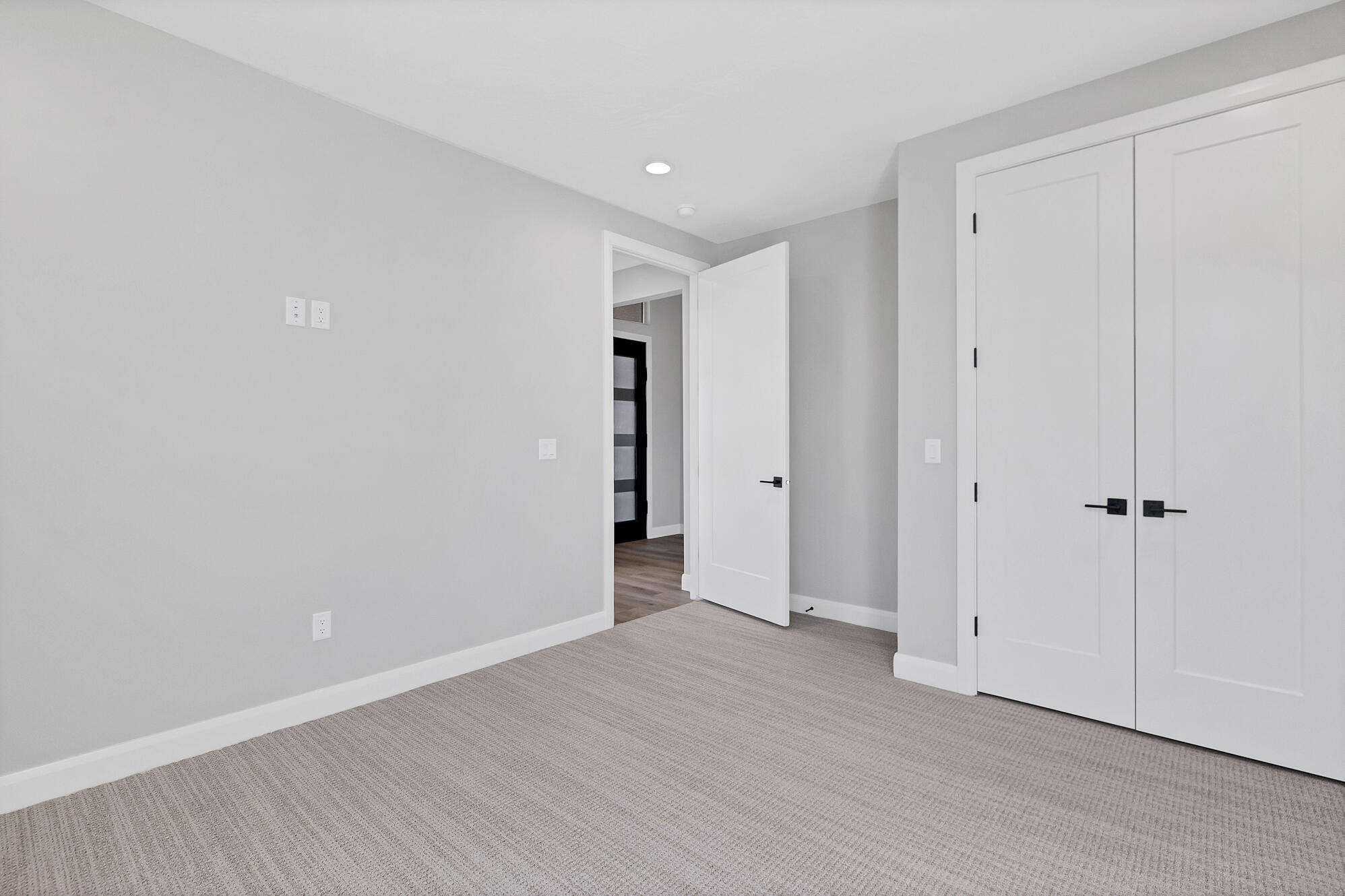 SAND HOLLOW VILLAGE - Residential