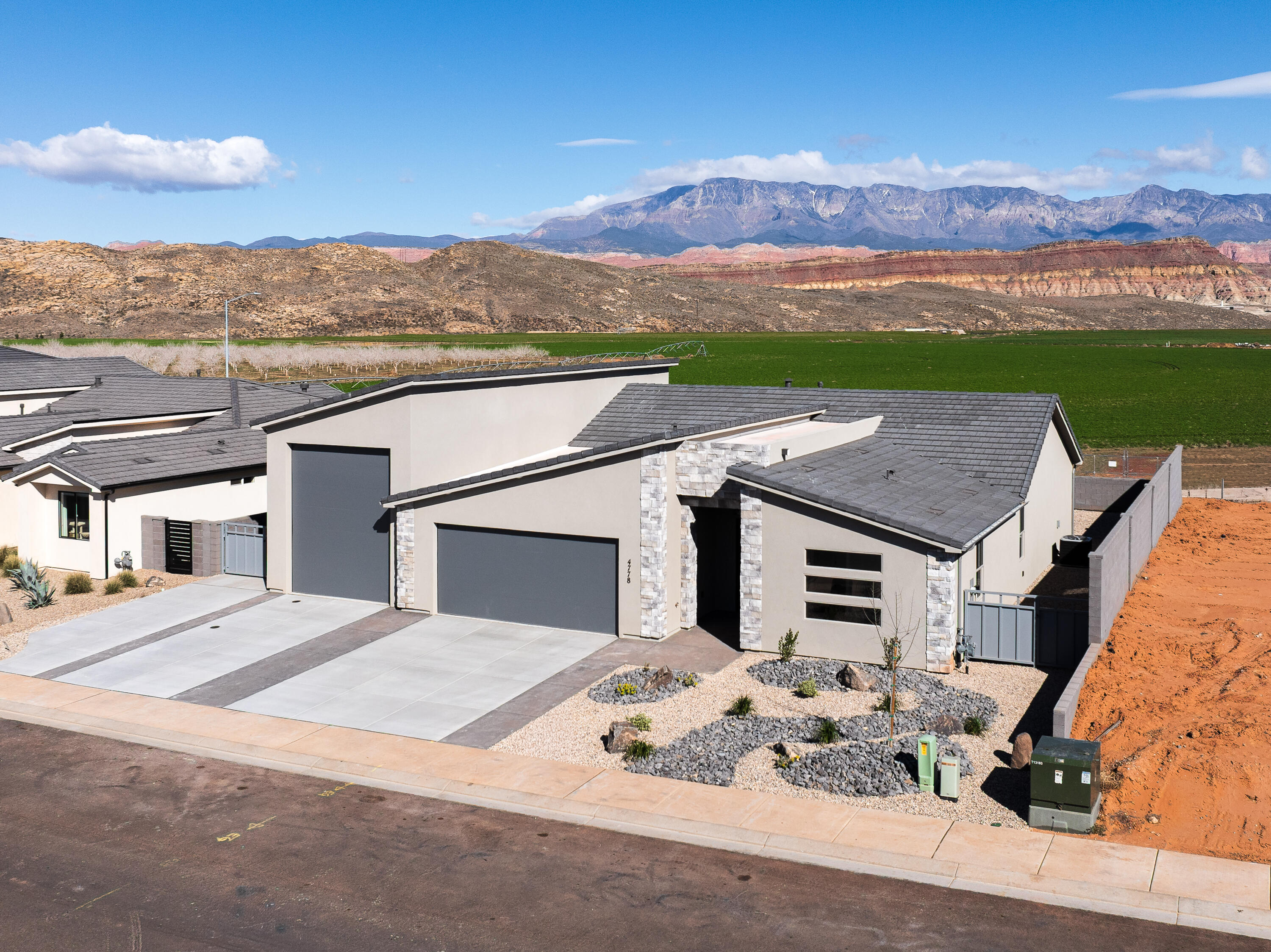 SAND HOLLOW VILLAGE - Residential