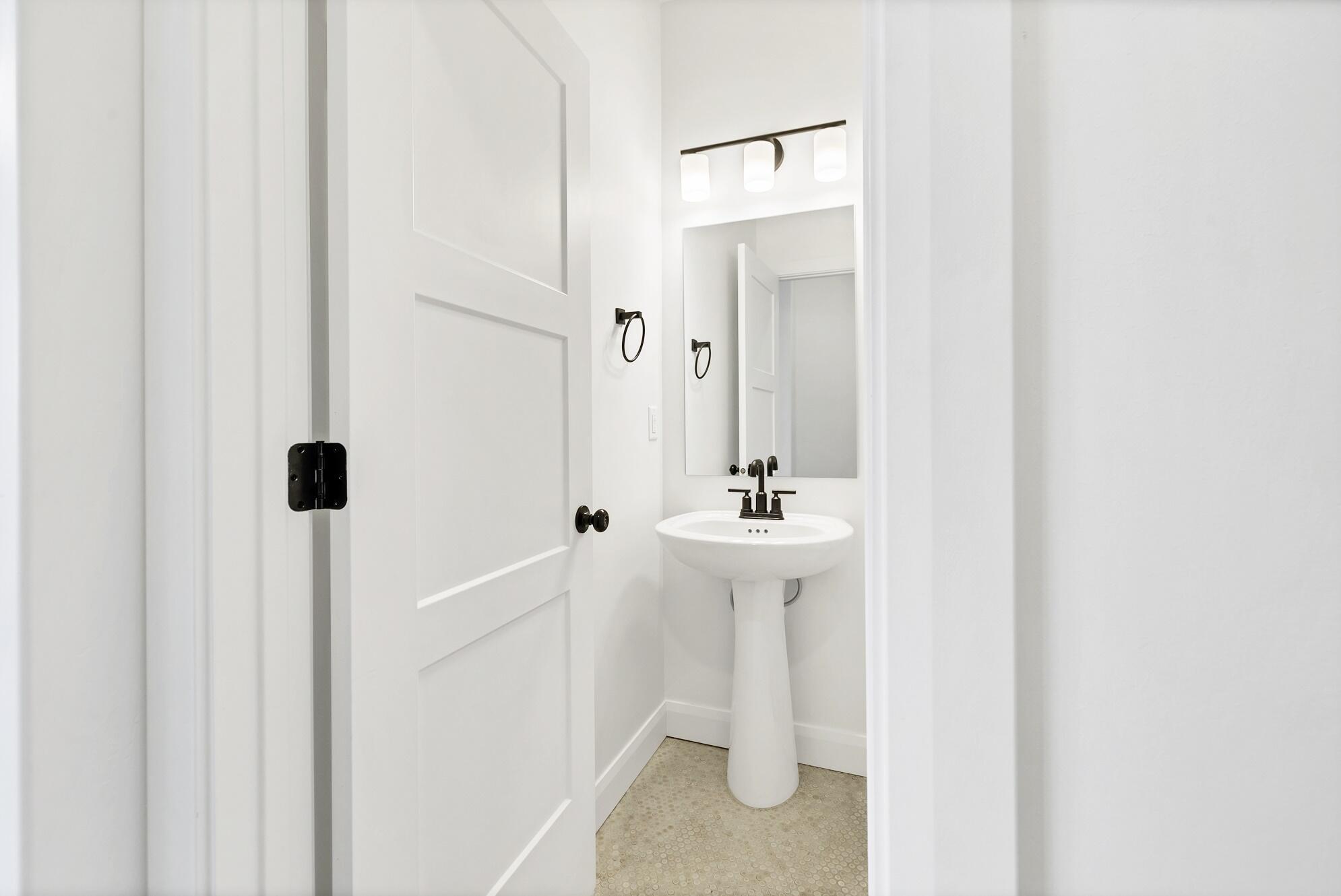 SALARNO HILLS AT DIVARIO - Residential