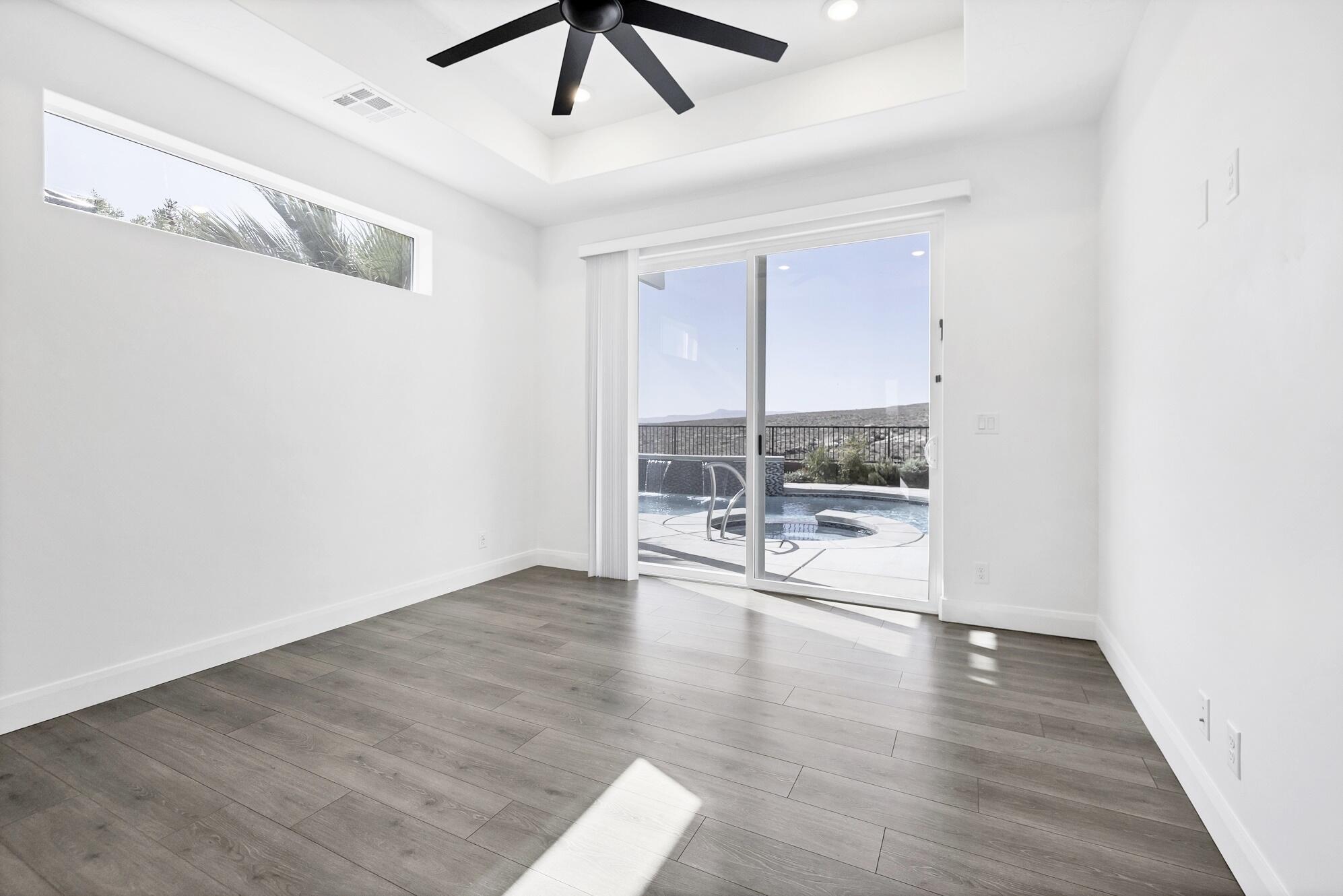 SALARNO HILLS AT DIVARIO - Residential