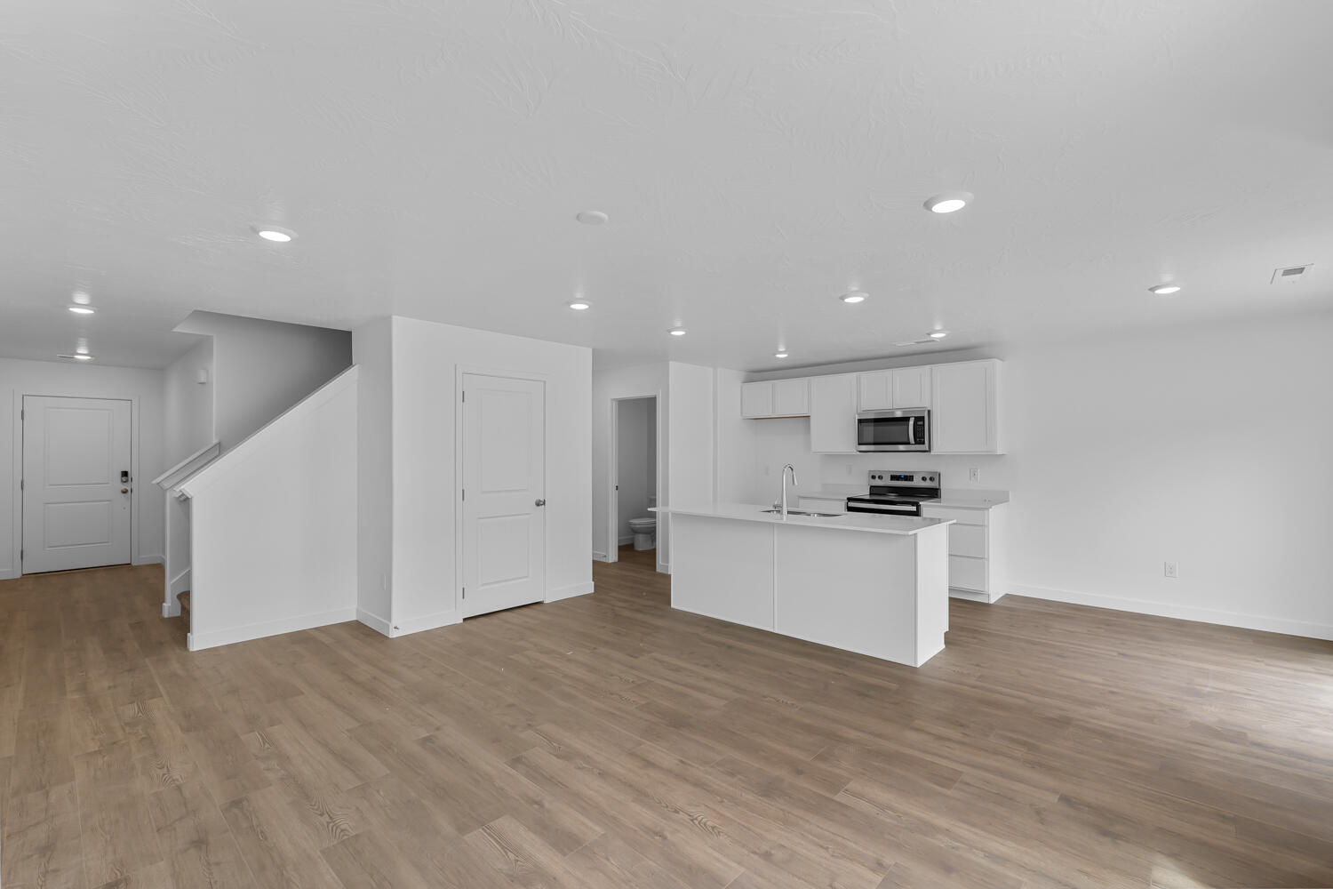 LAVENDER CANYON AT LONG VALLEY - Residential