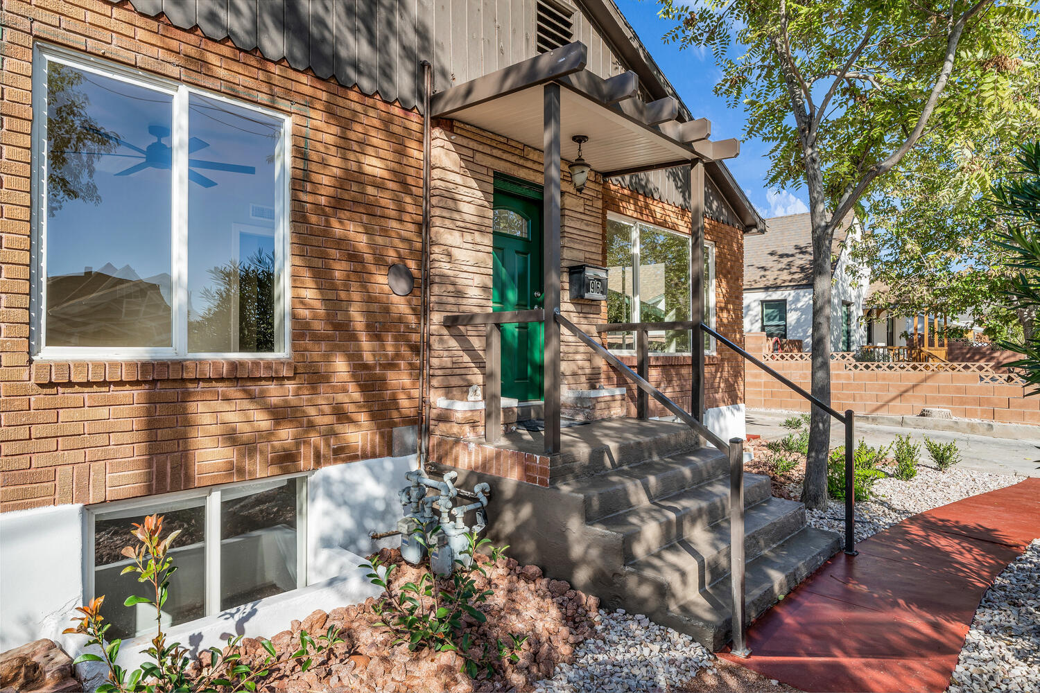 ST GEORGE TOWNSITE - Residential Income