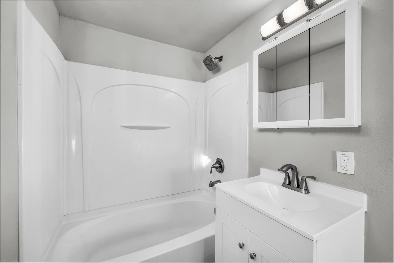 ST GEORGE TOWNSITE - Residential Income