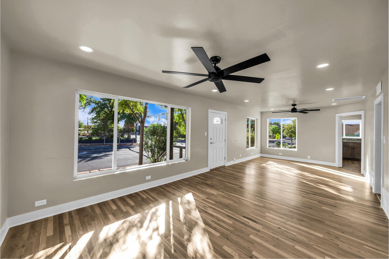 ST GEORGE TOWNSITE - Residential Income