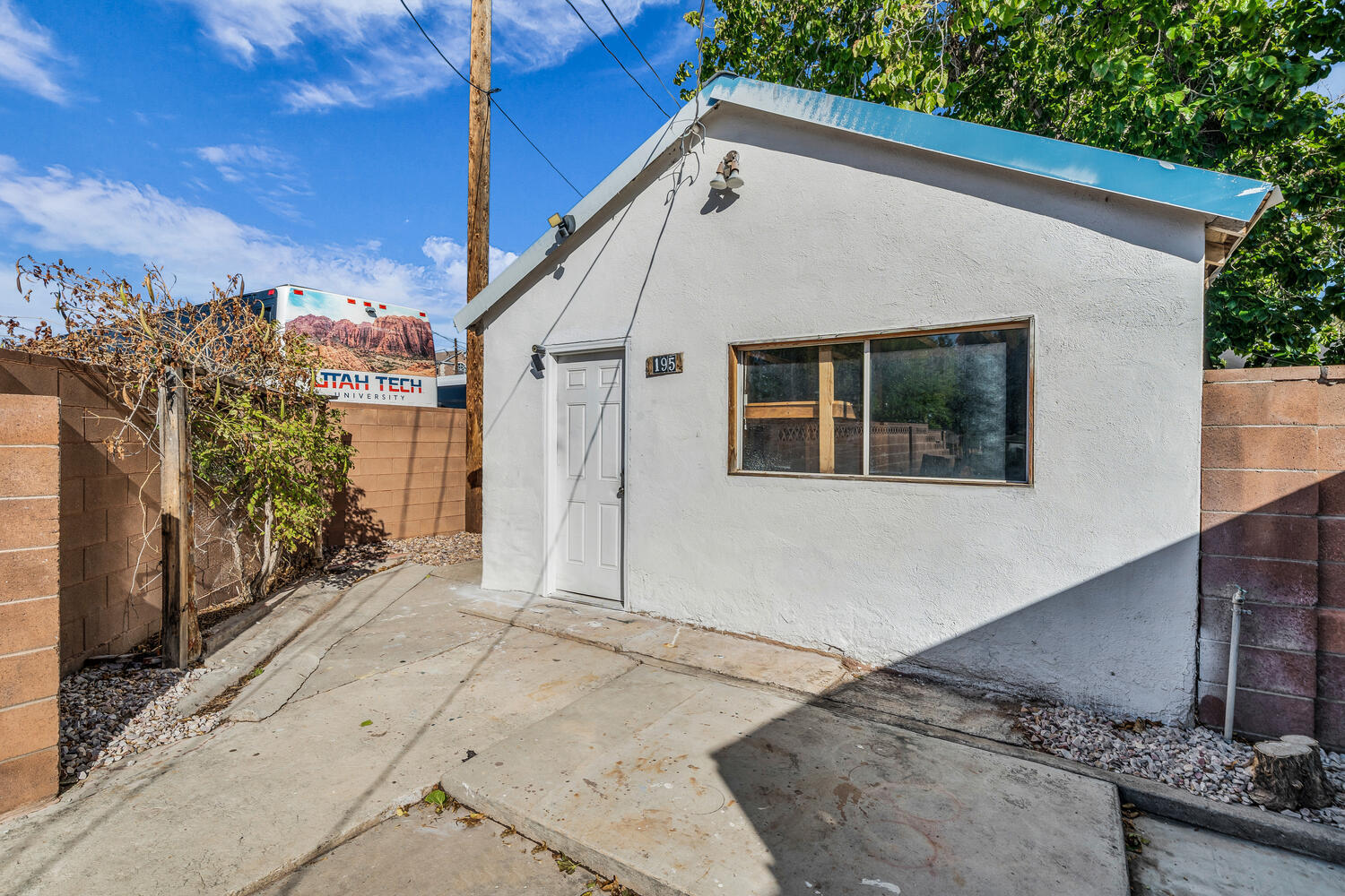 ST GEORGE TOWNSITE - Residential Income