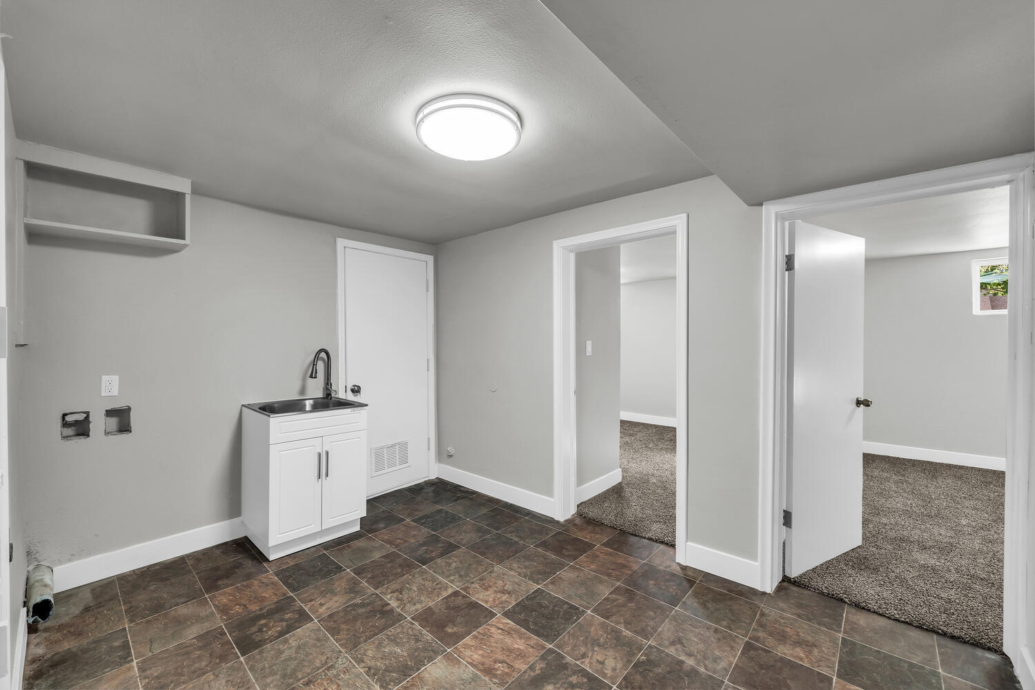 ST GEORGE TOWNSITE - Residential Income