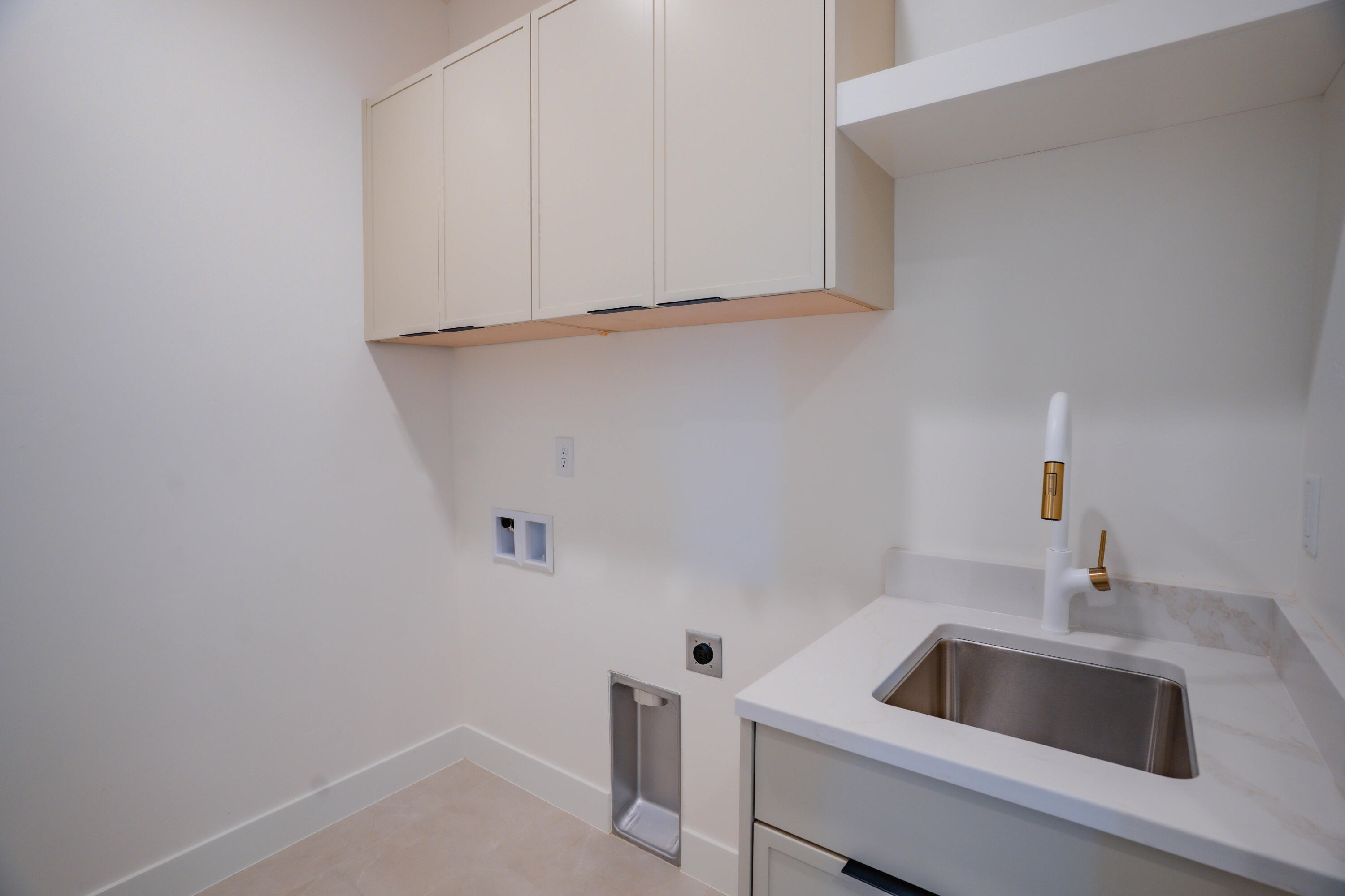 SAND HOLLOW VILLAGE - Residential