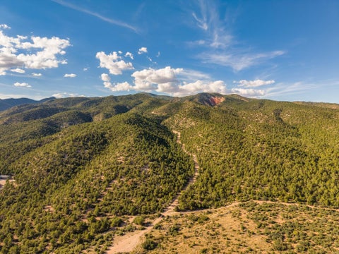 Photo of 3001-TR-STL #3001-TR-STL, New Harmony, UT 84757 (MLS # 26-275874)