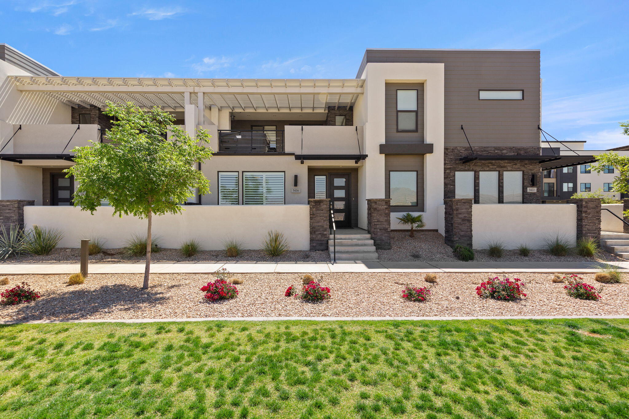 DESERT COLOR RESORT - Residential