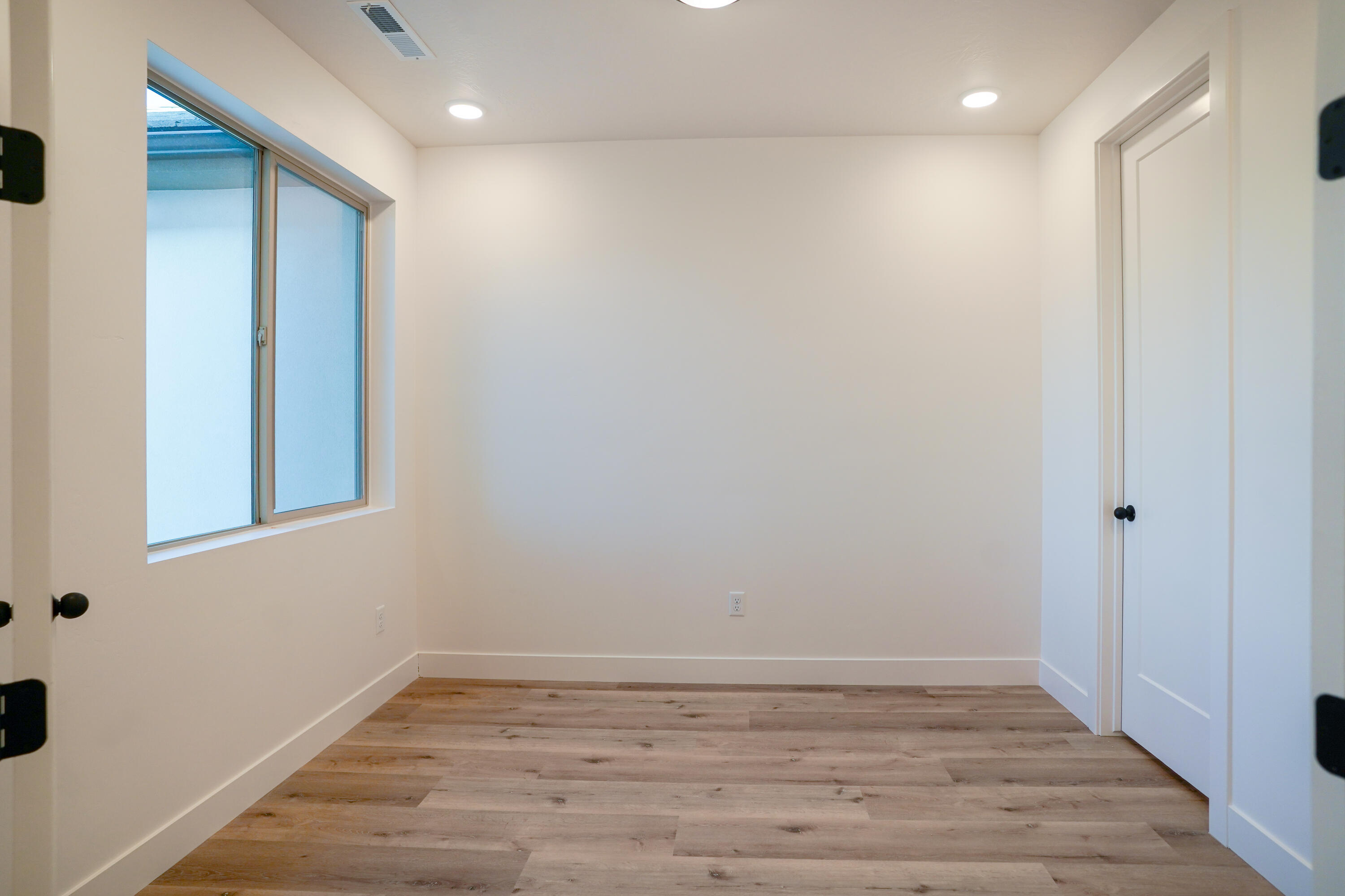 SANDS COVE - Residential