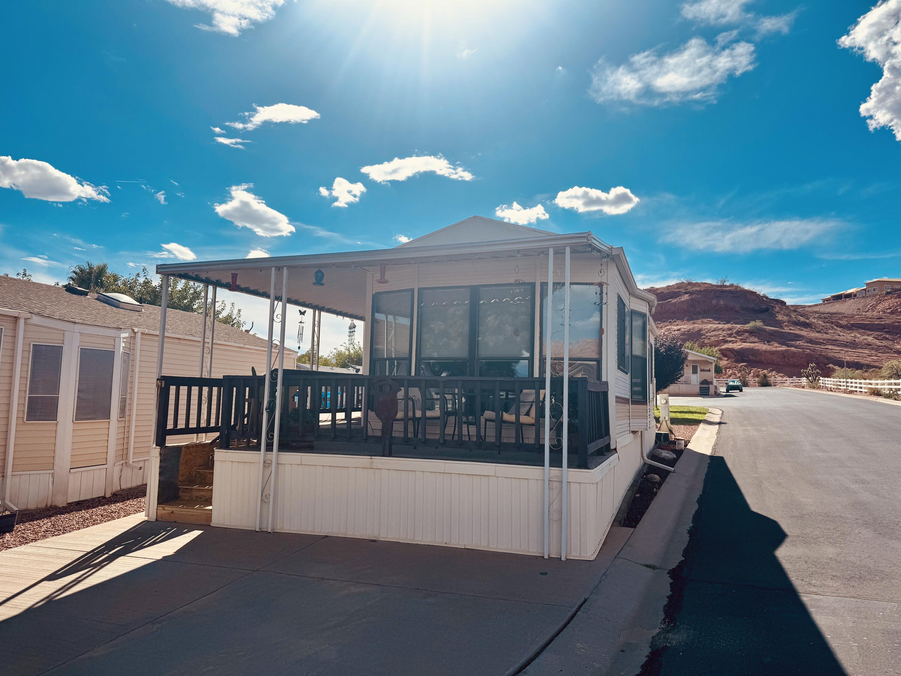 CANYON BREEZE RV RESORT - Residential