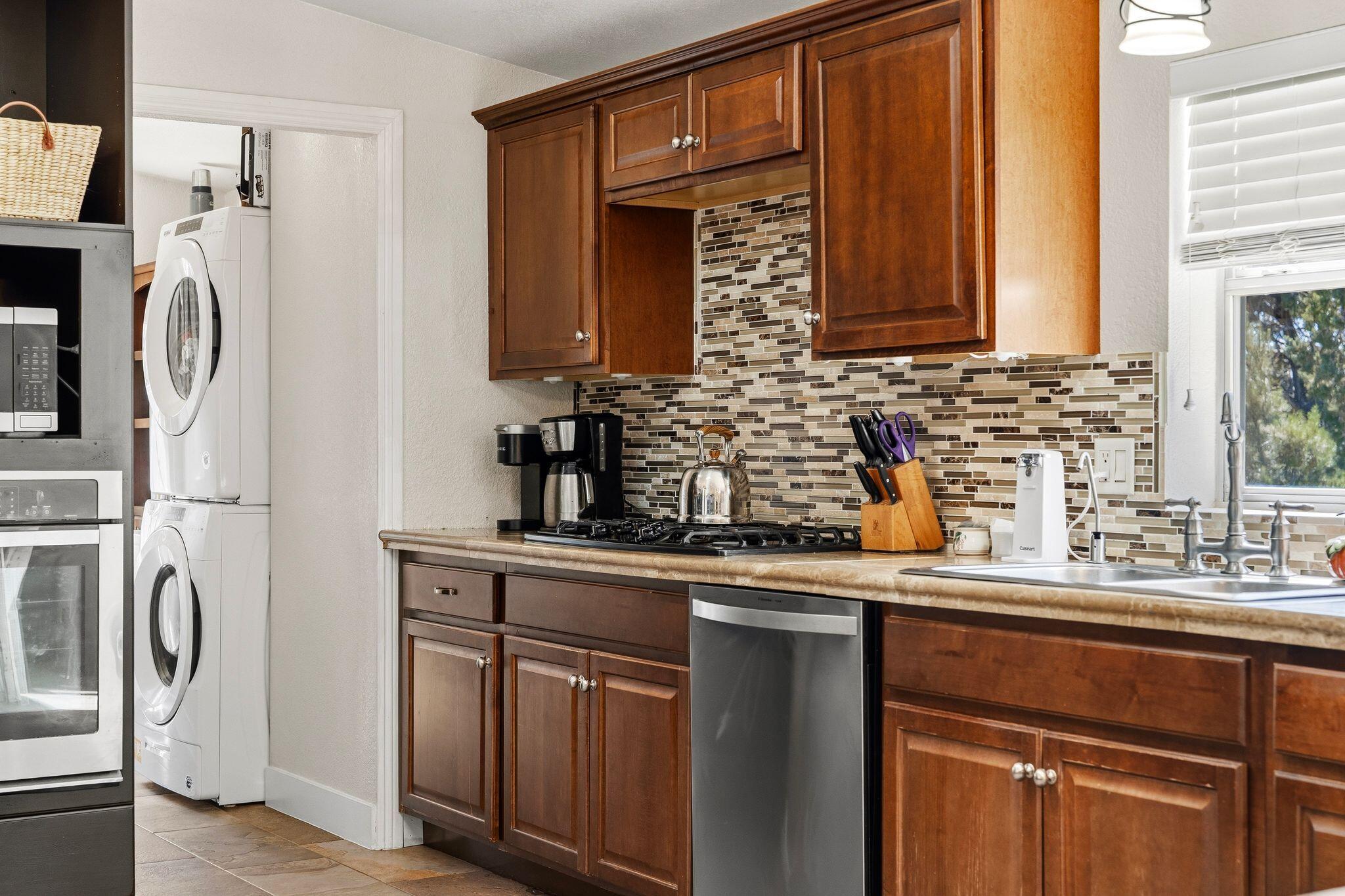 DIXIE DEER ESTATES - Residential