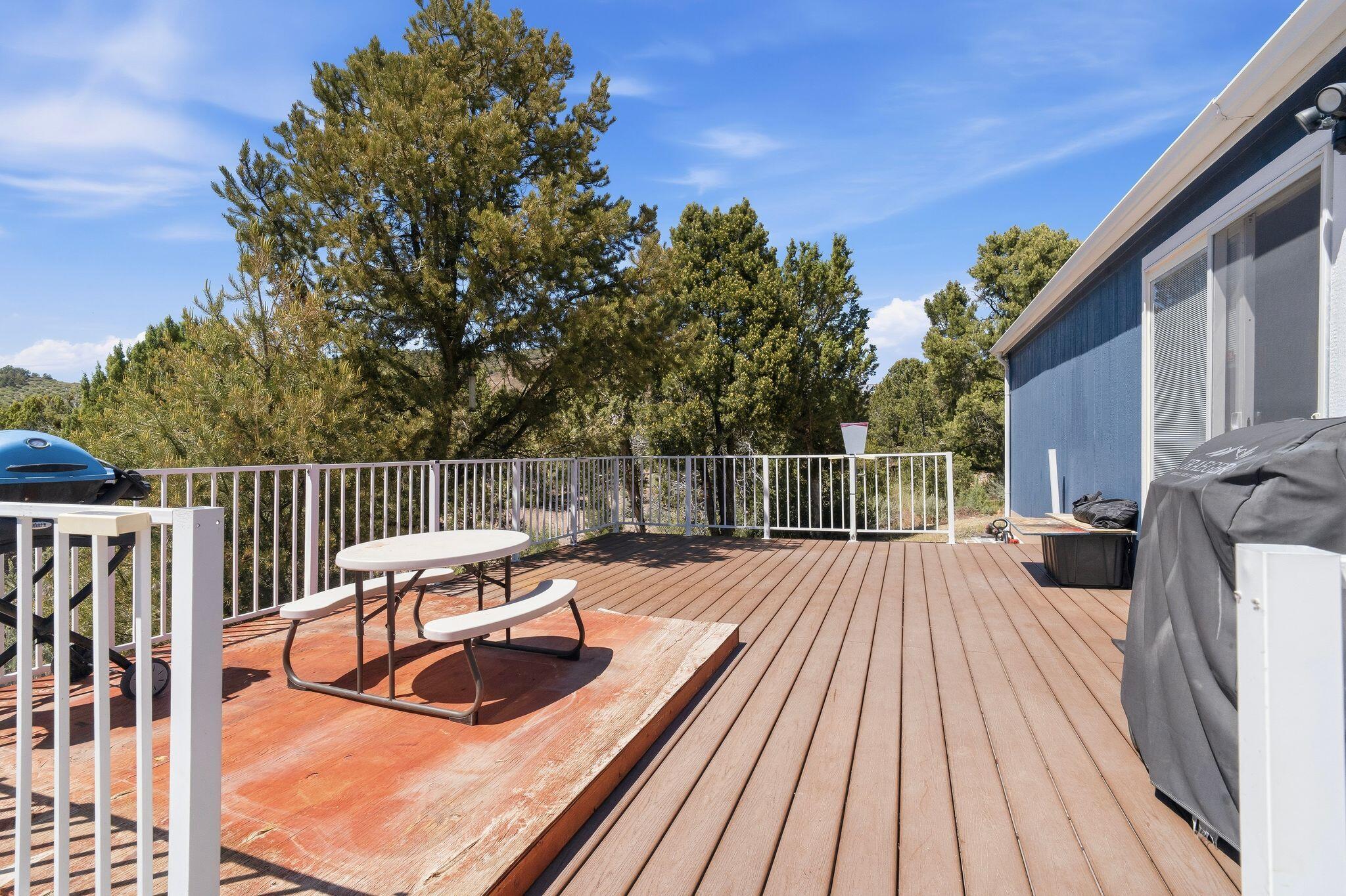 DIXIE DEER ESTATES - Residential