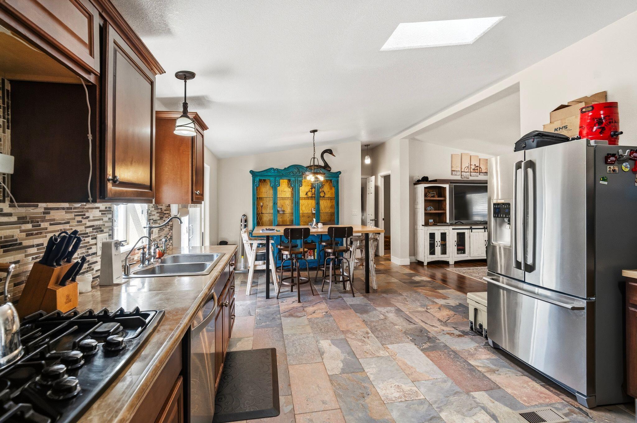 DIXIE DEER ESTATES - Residential