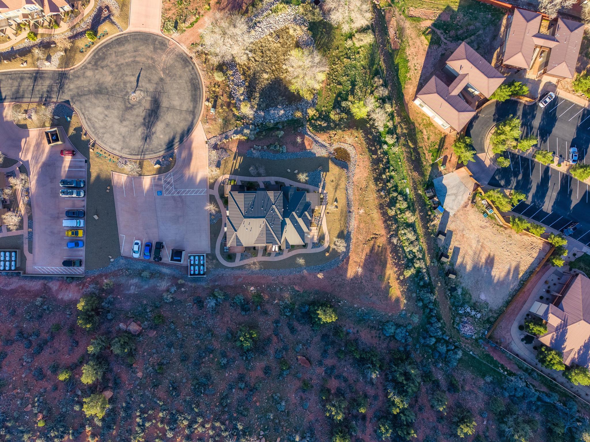 MOENAVE CONDO - Residential