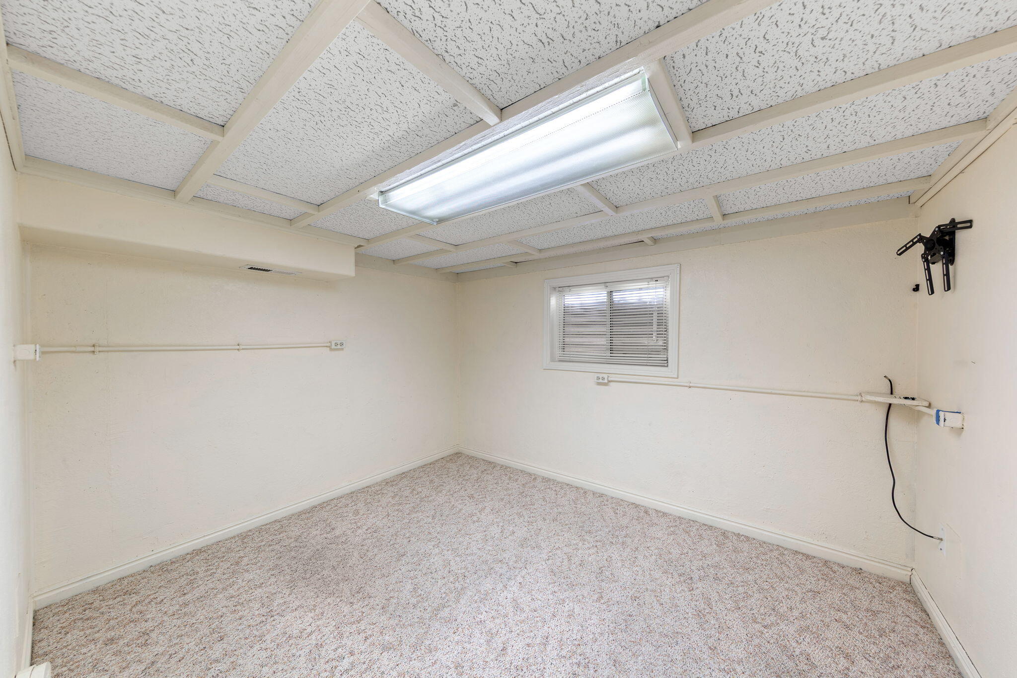 KINGS ROW ESTATES - Residential