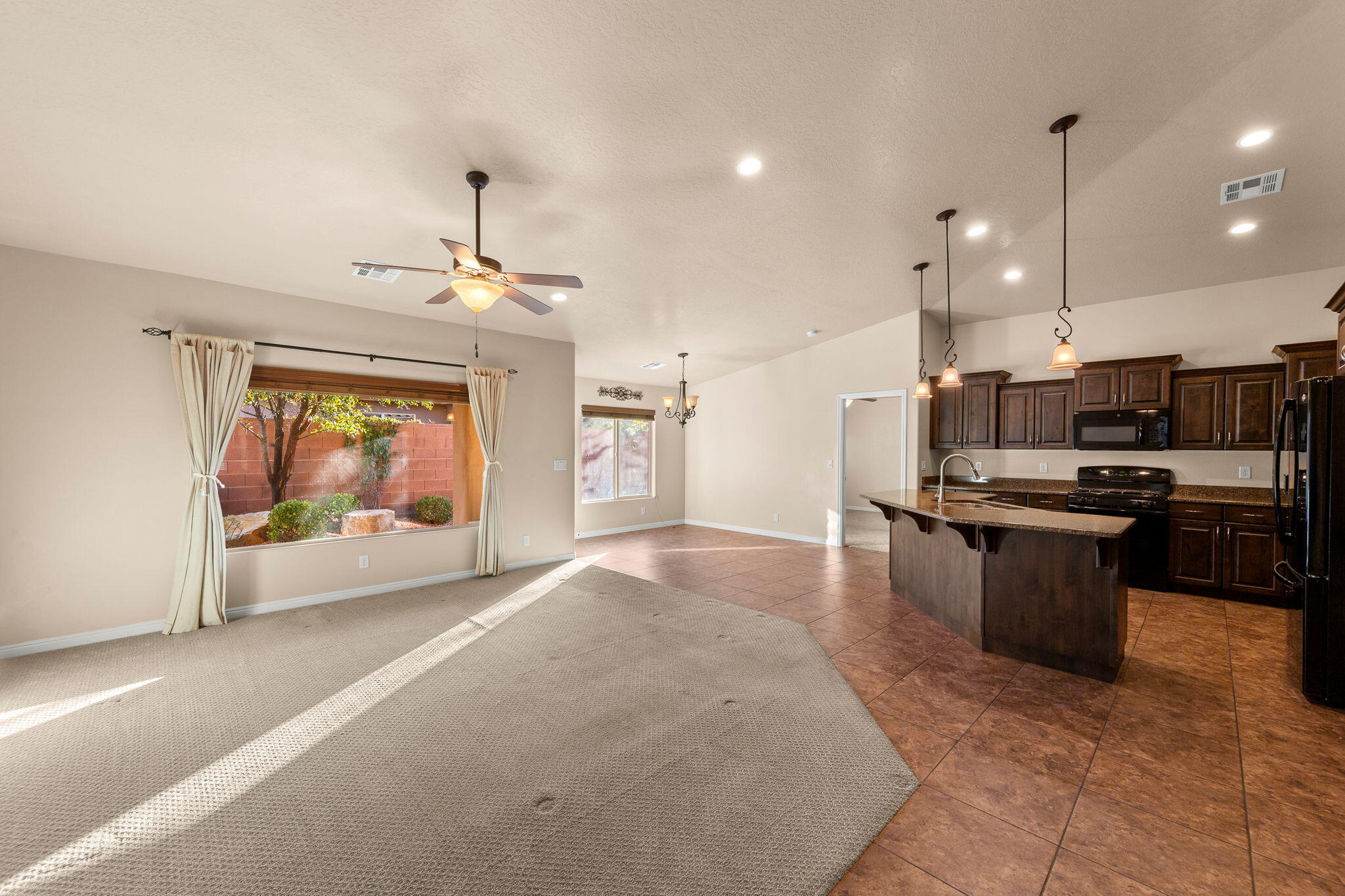 IVINS TOWNSITE - Residential