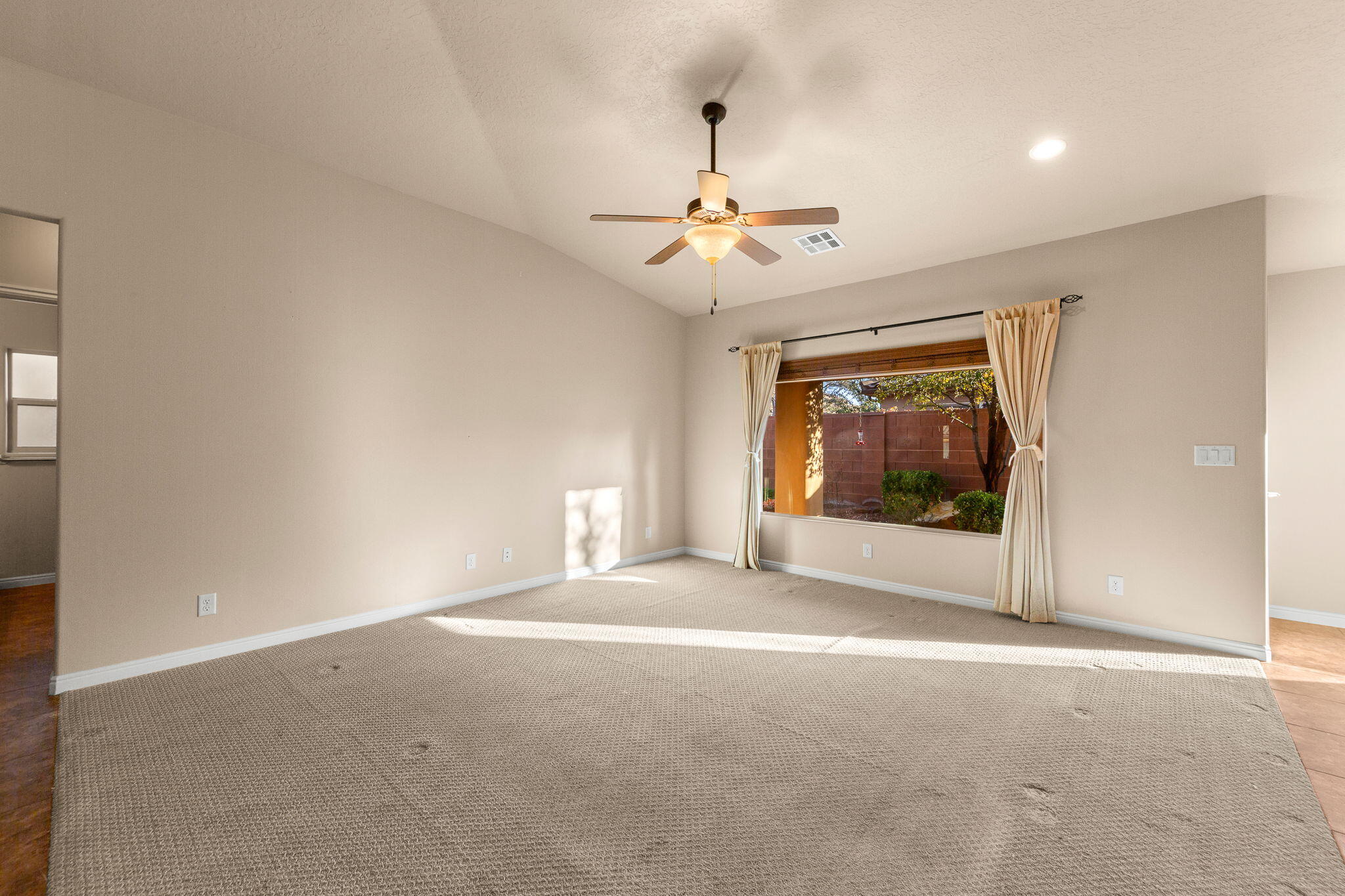 IVINS TOWNSITE - Residential