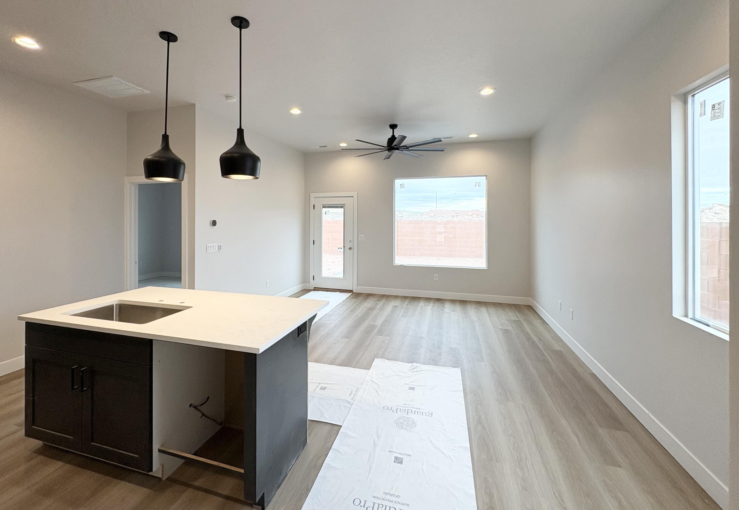 PARAISO - Residential