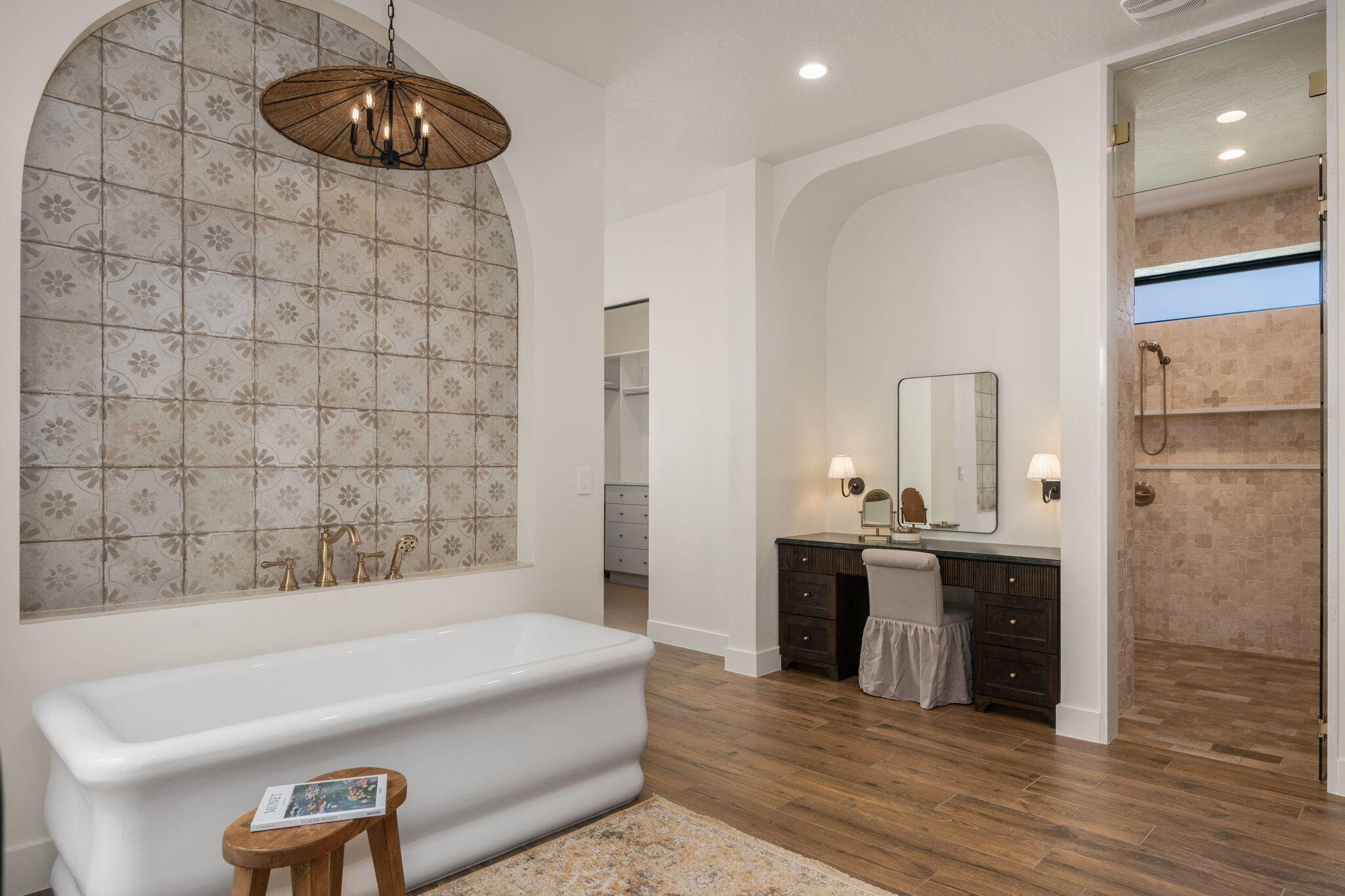 HOMESTEADS AT STUCKI FARMS - Residential