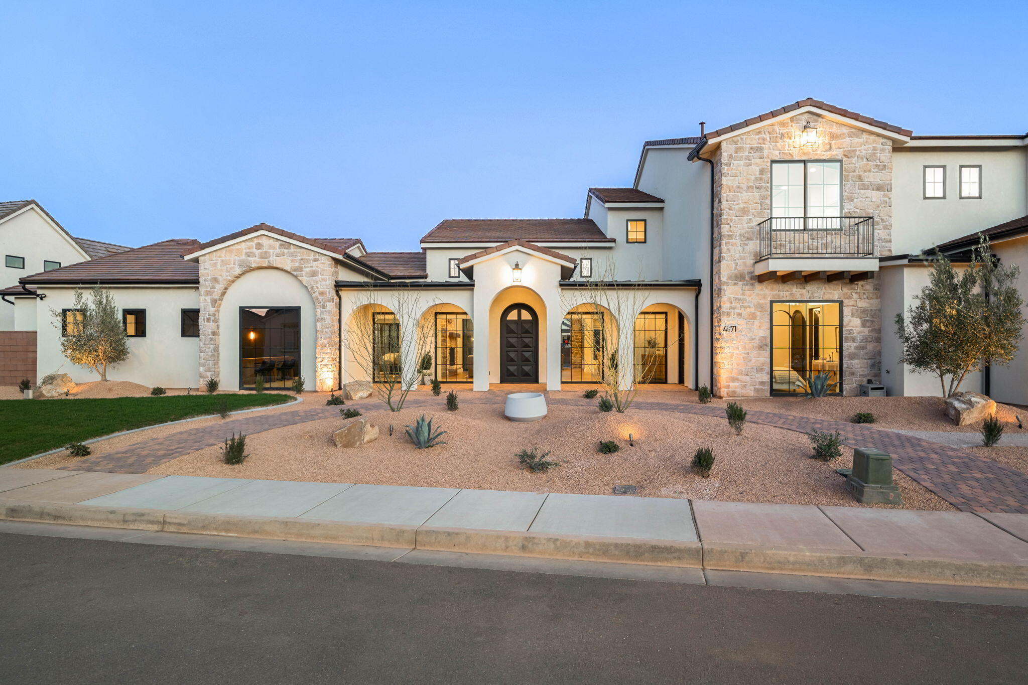 HOMESTEADS AT STUCKI FARMS - Residential