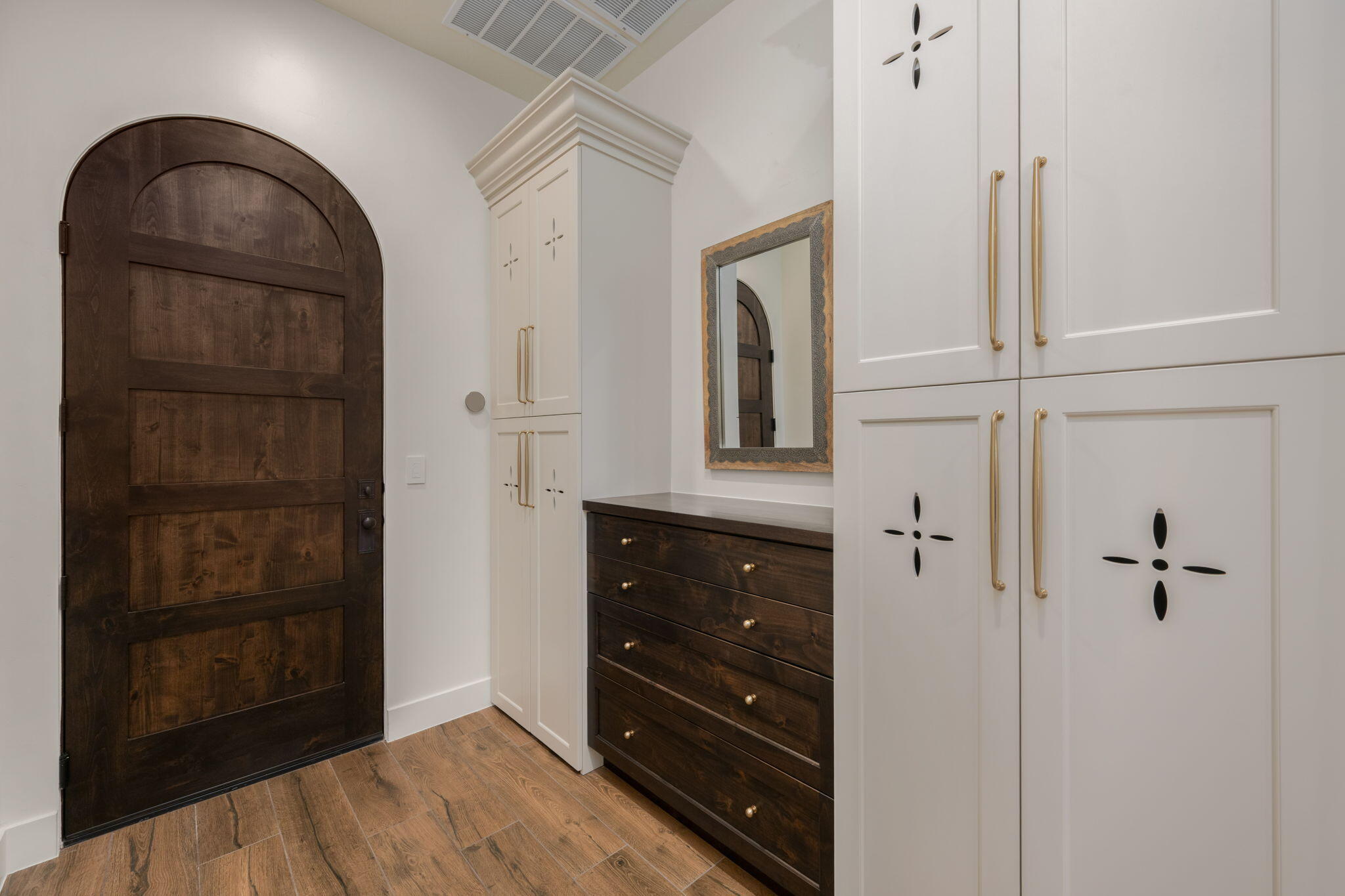 HOMESTEADS AT STUCKI FARMS - Residential