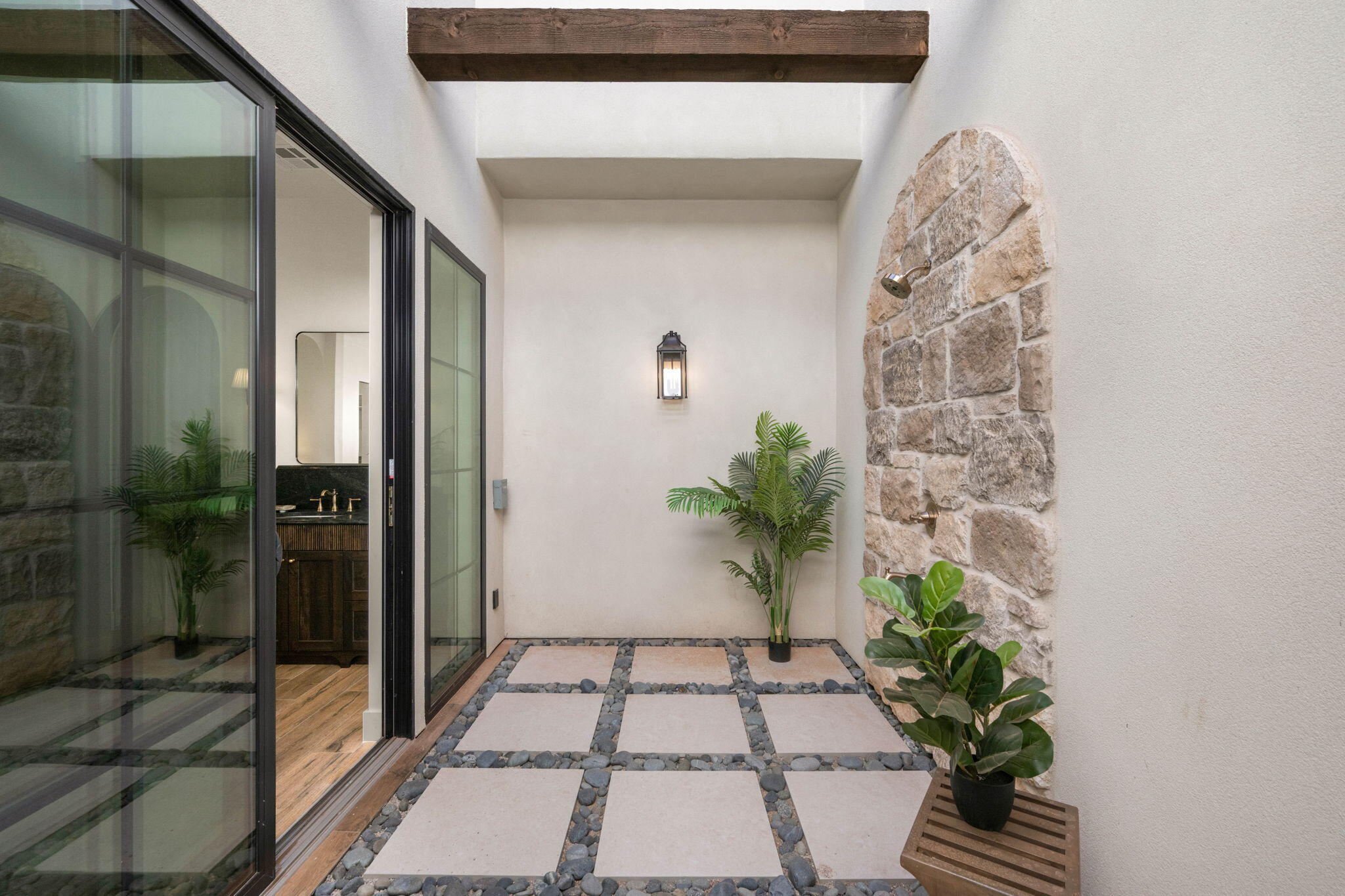 HOMESTEADS AT STUCKI FARMS - Residential