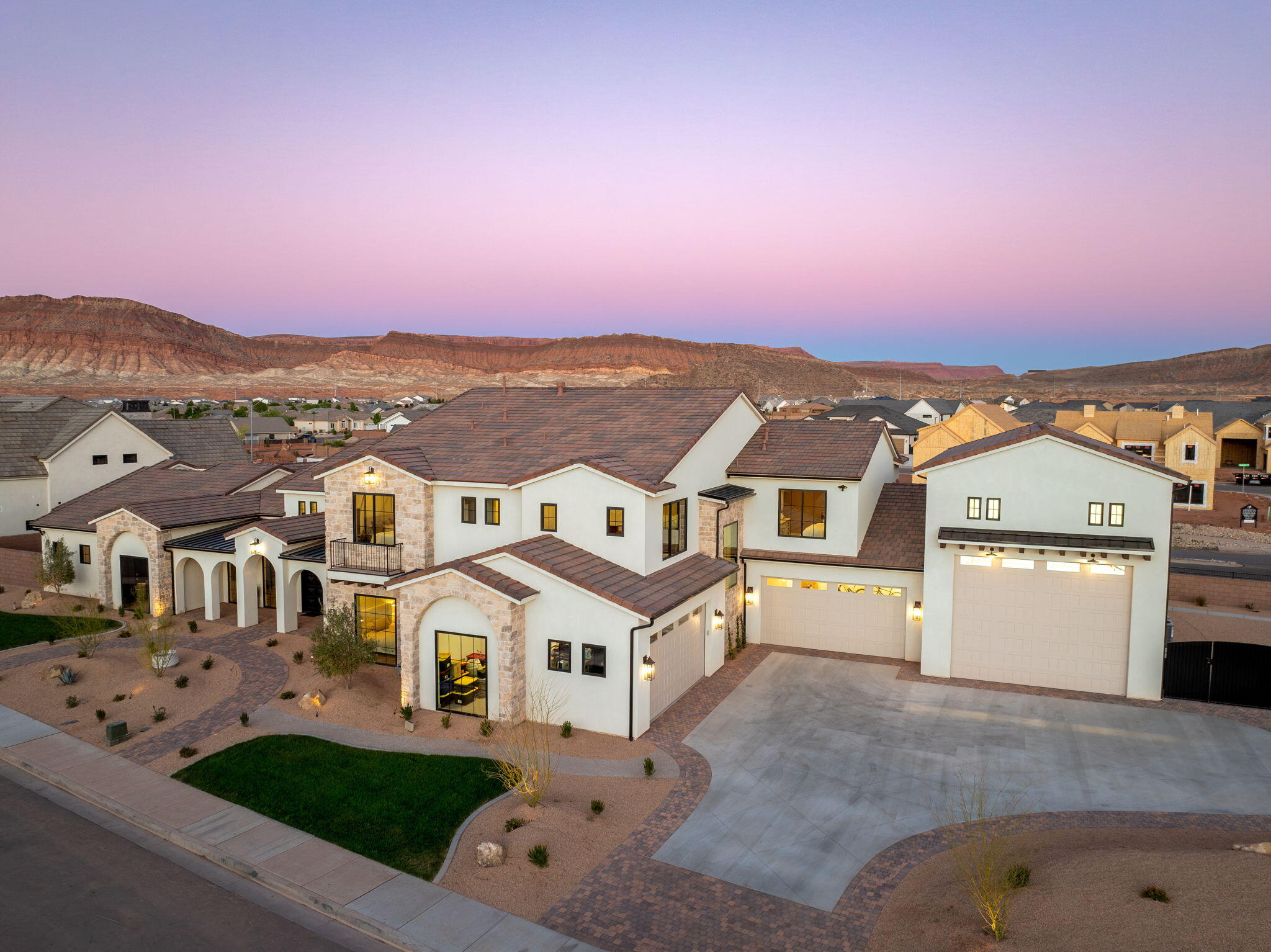 HOMESTEADS AT STUCKI FARMS - Residential