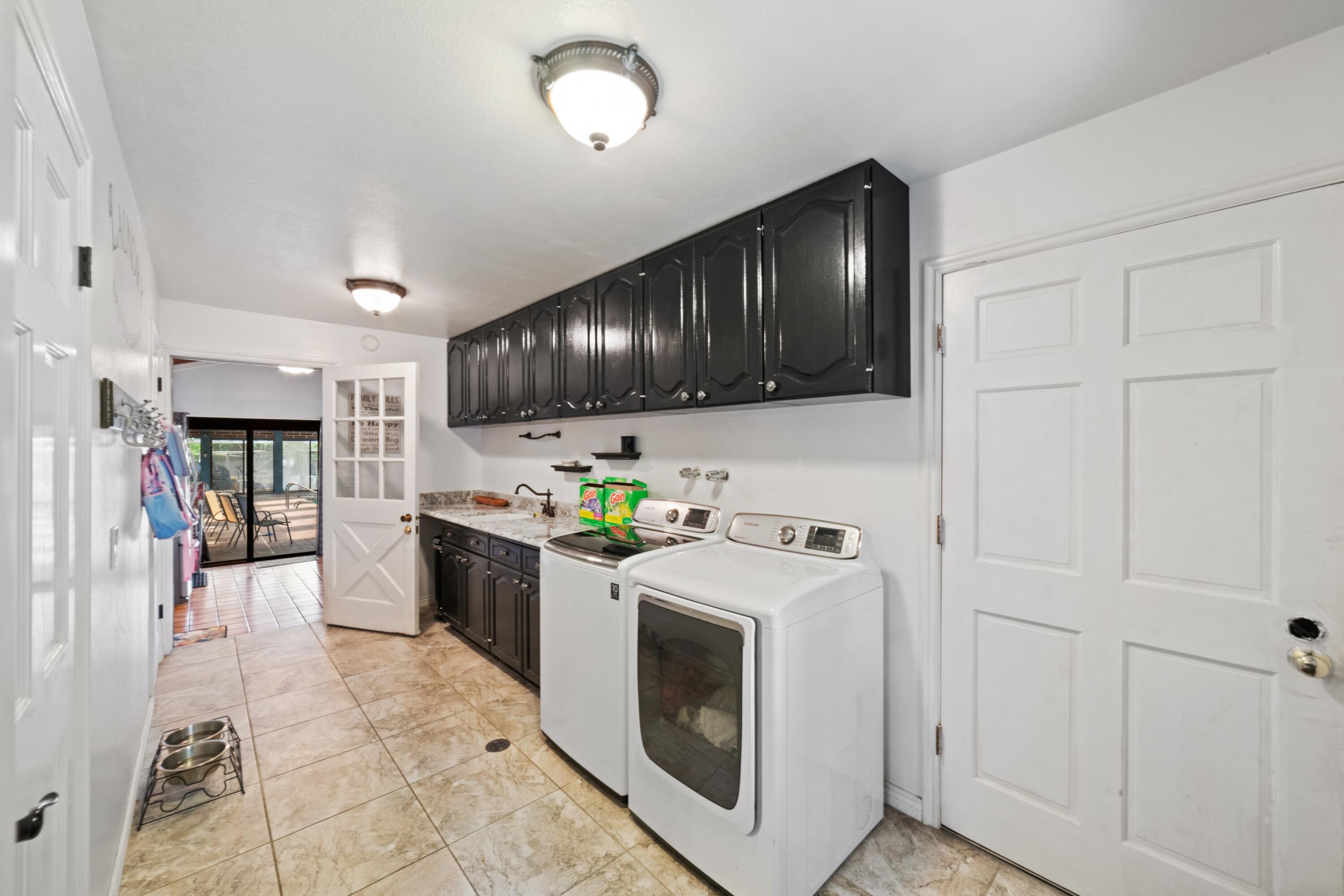 ST GEORGE TOWNSITE - Residential