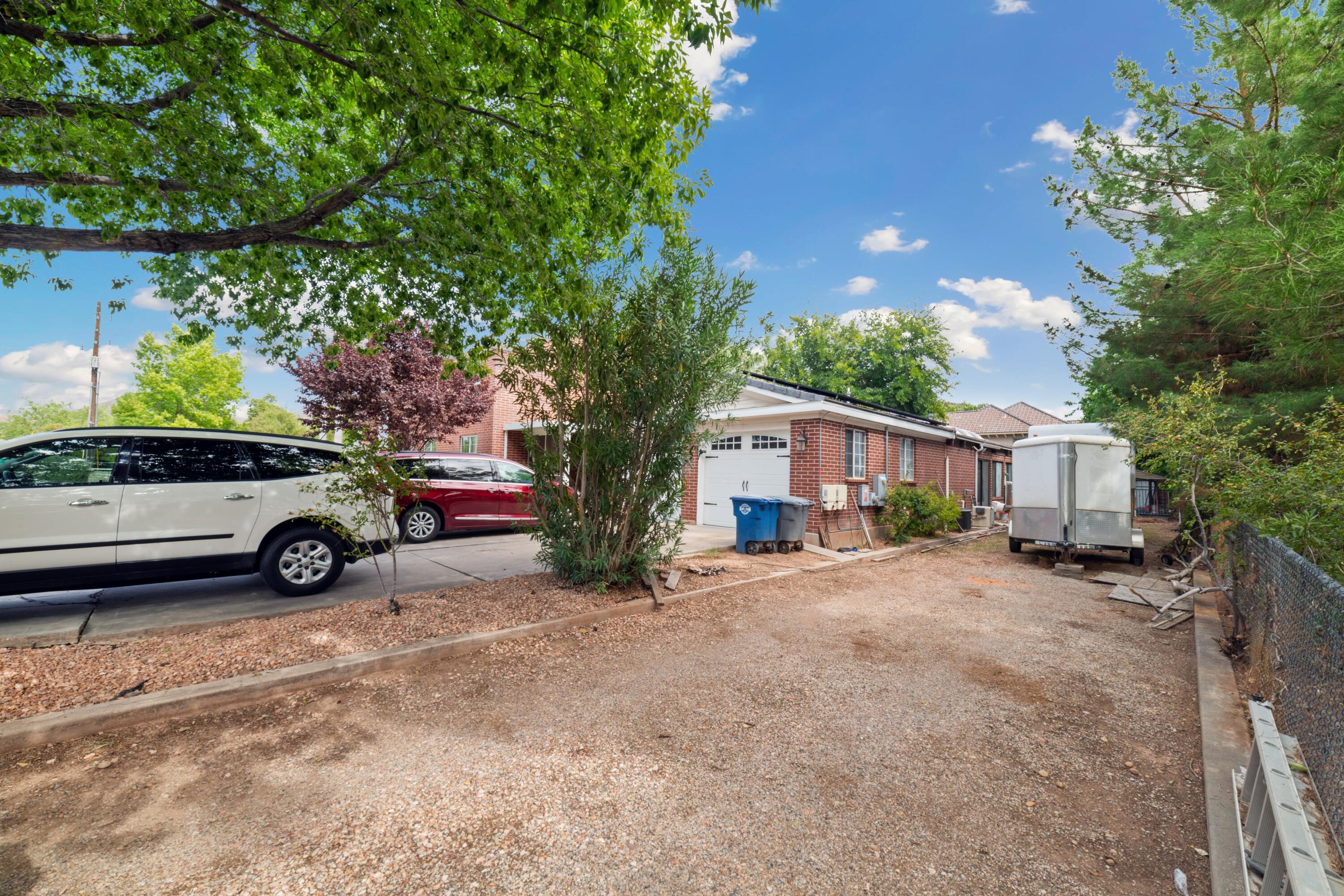 ST GEORGE TOWNSITE - Residential