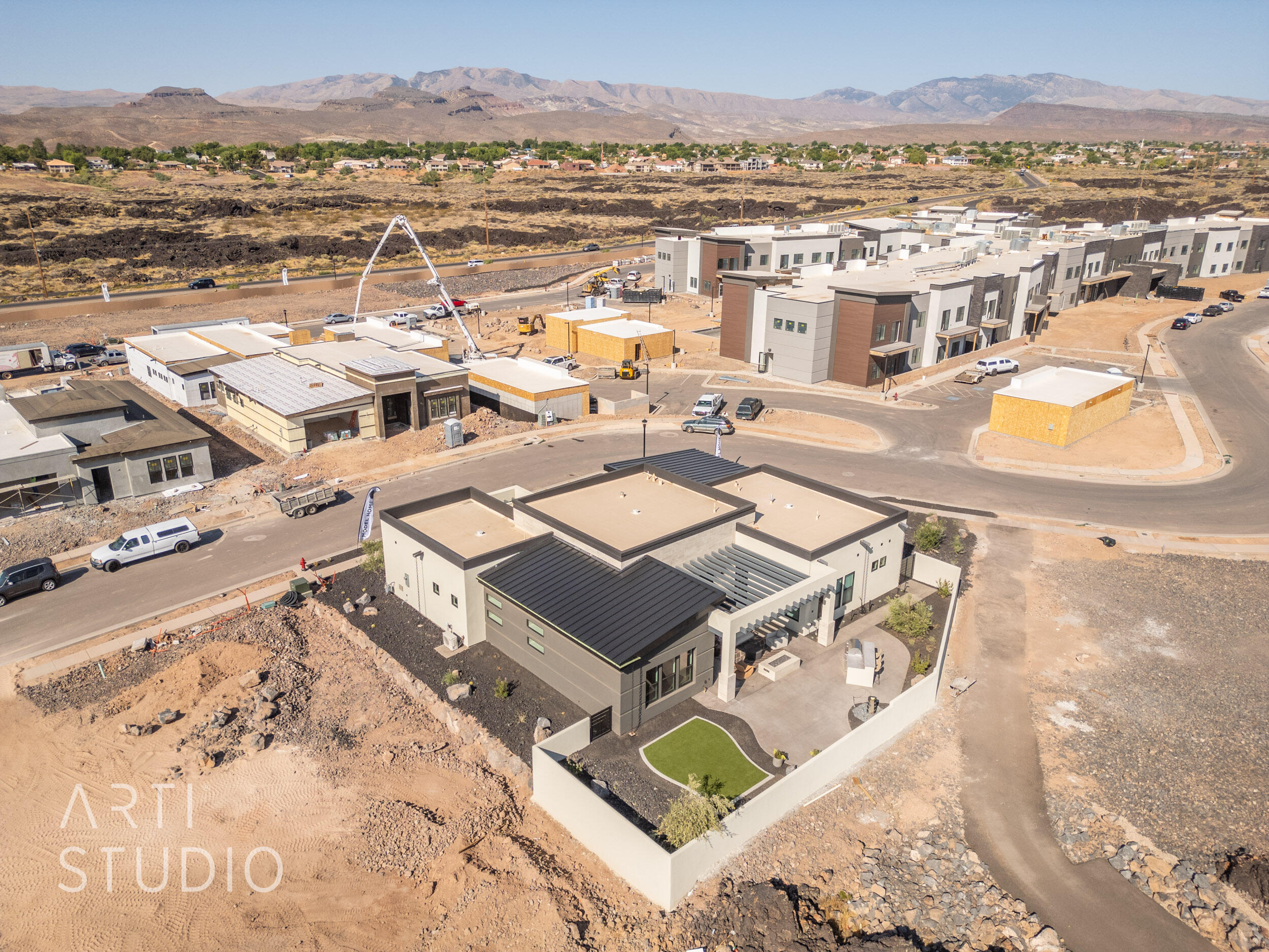 POINT AT SNOW CANYON - Residential