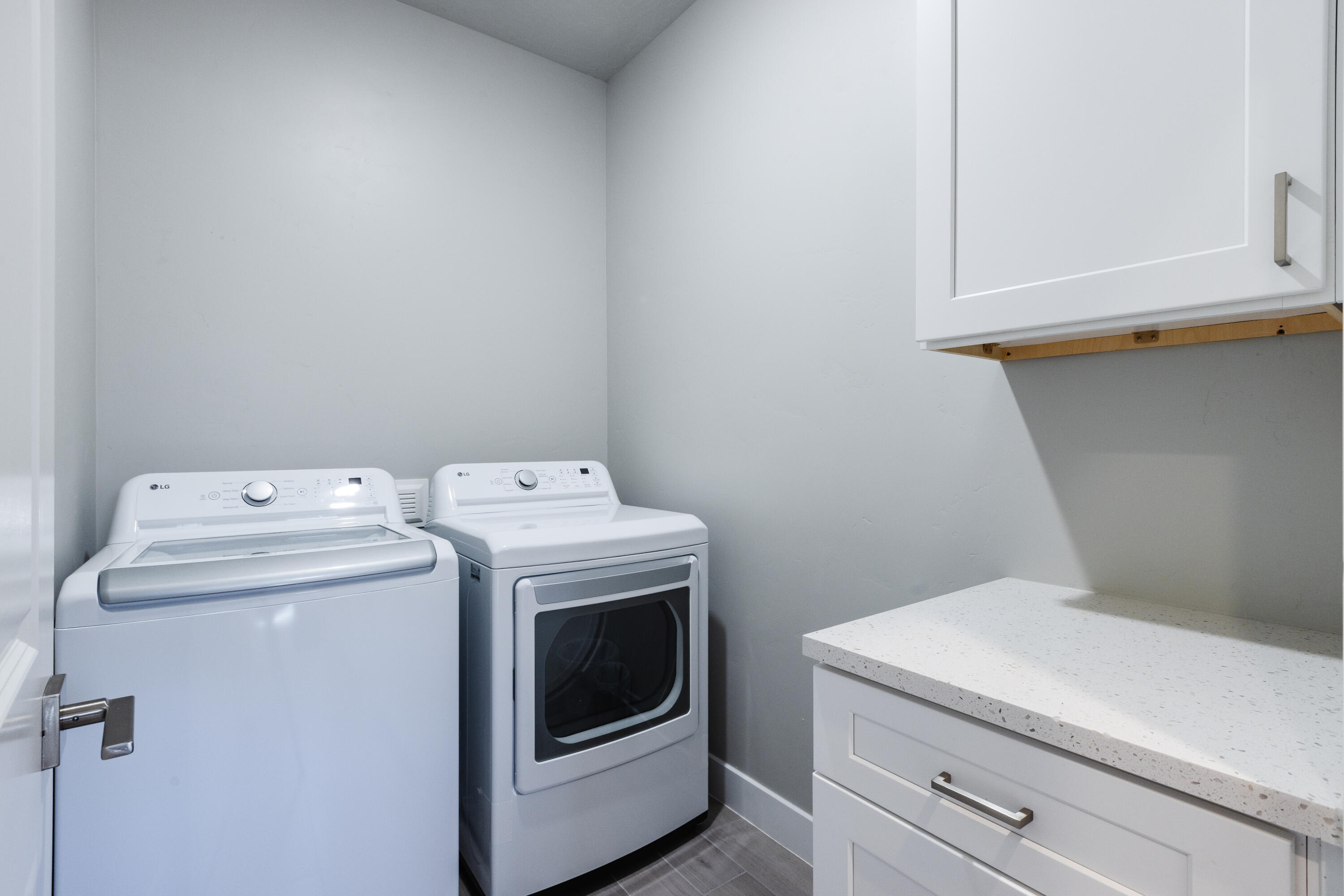 ZION VILLAGE TWHM - Residential