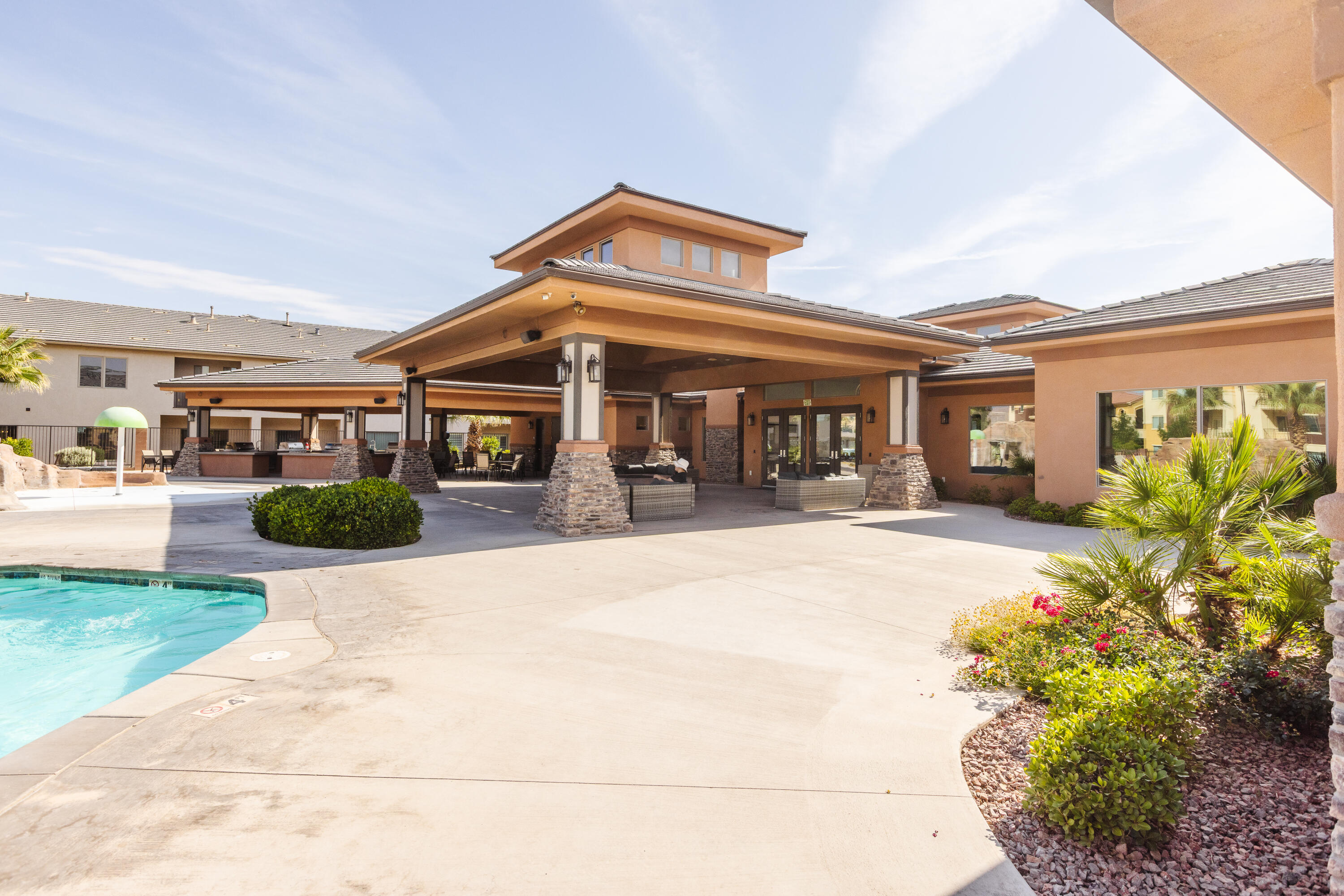 ZION VILLAGE TWHM - Residential